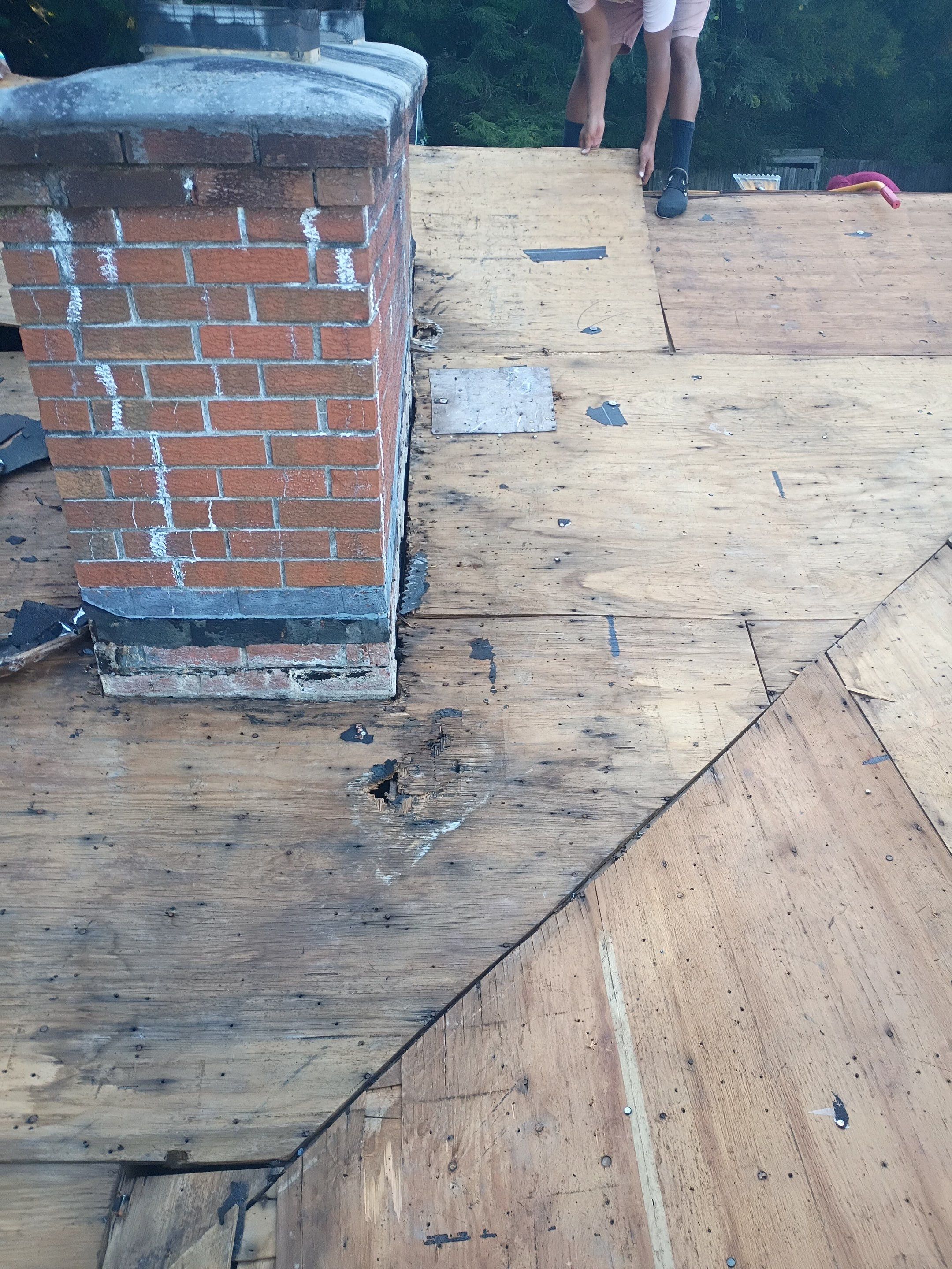 Residential Roofing Installation using GAF TImberline HDZ Hickory by Rainstoppers Roofing