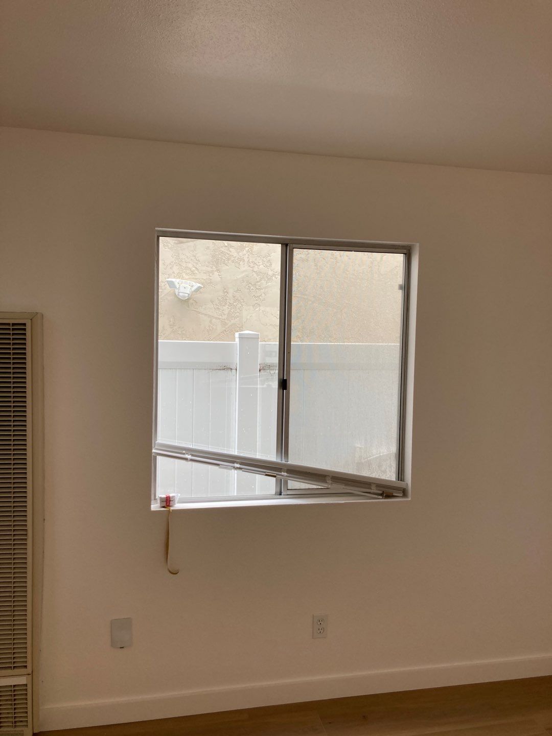 Siding, Paint, Blinds & Smoke Detectors by Andre Handyman