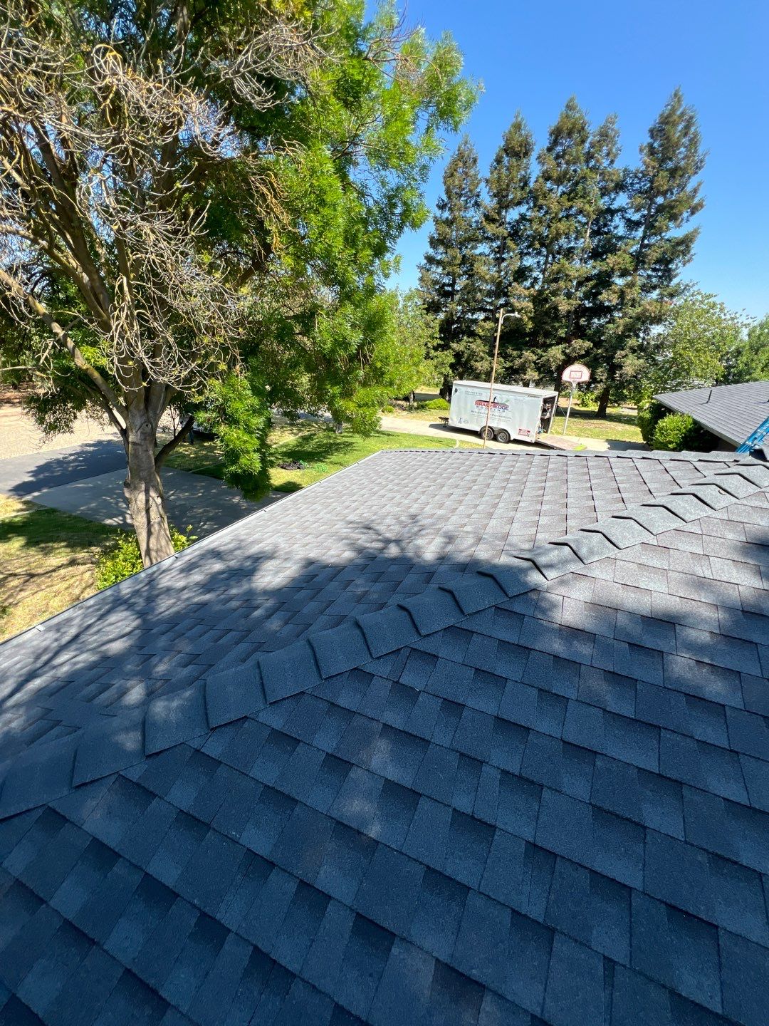 GAF Timberline HDZ-RS shingle project by Straight Edge Roofing Inc