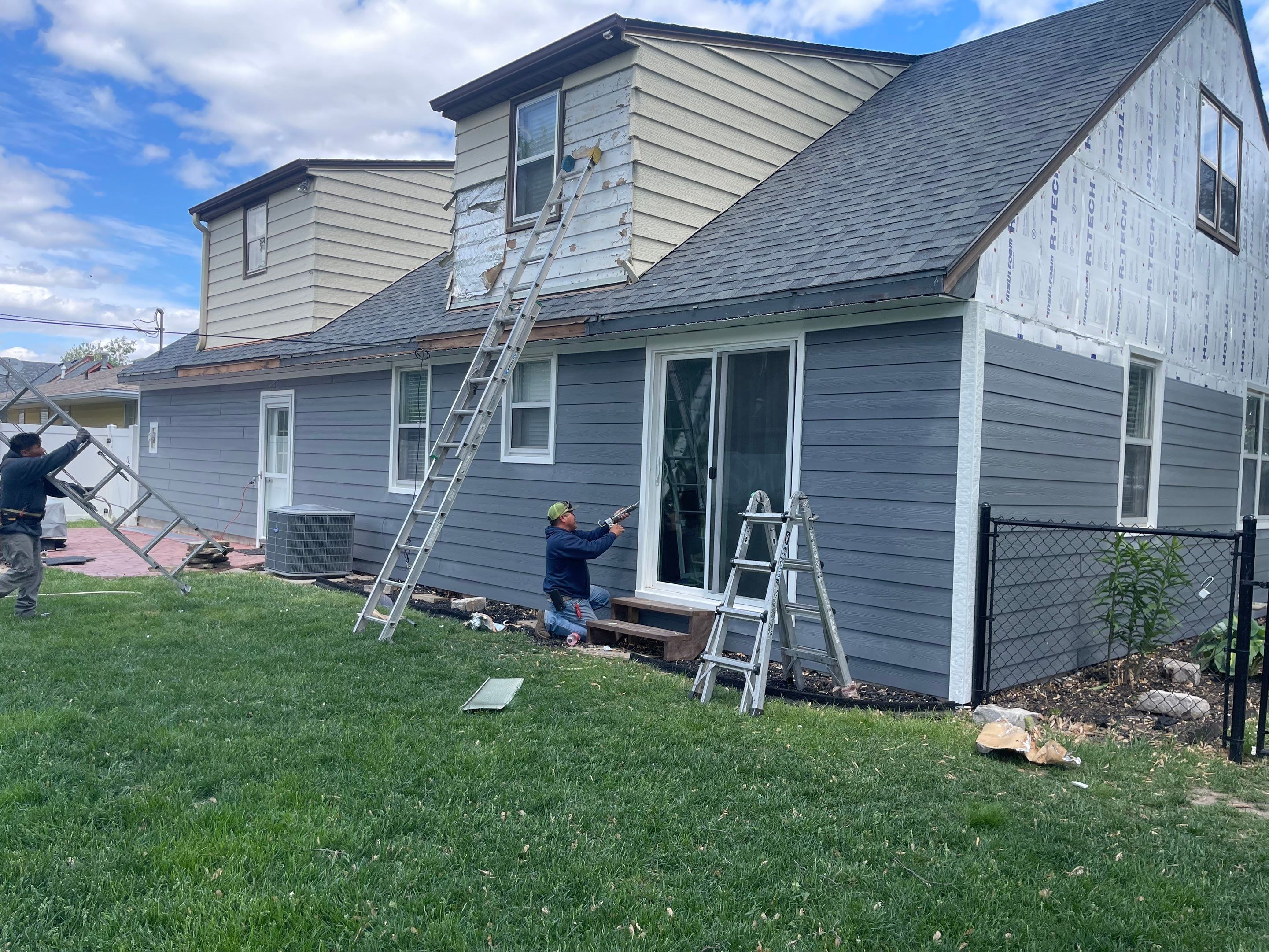 James Hardie by Lightning Exteriors