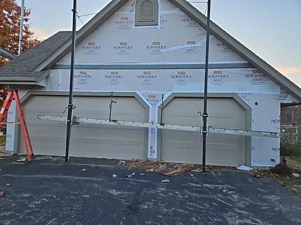 Siding Installation using Norandex Polar Wall Plus Siding, Window Wraps by Total Exteriors