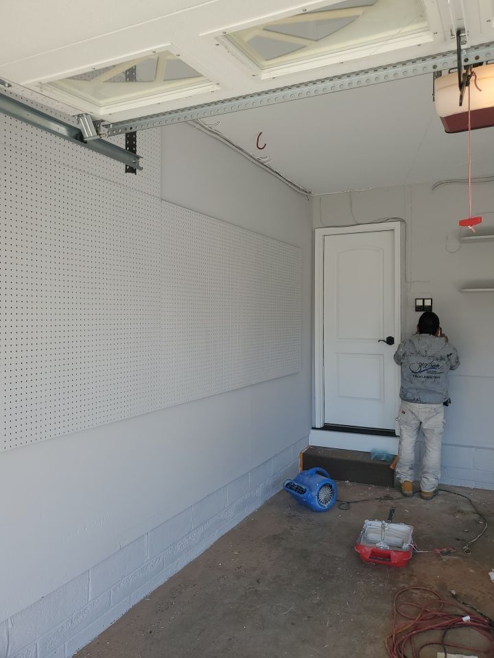 Garage Floor in Mt. Everest, Walls/Ceiling in White by Spectrum Painting, LLC