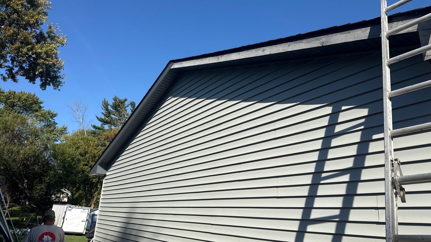 Siding Replacement using Alside Charter Oak D4.5" Cape Cod Grey by 180 Contractors