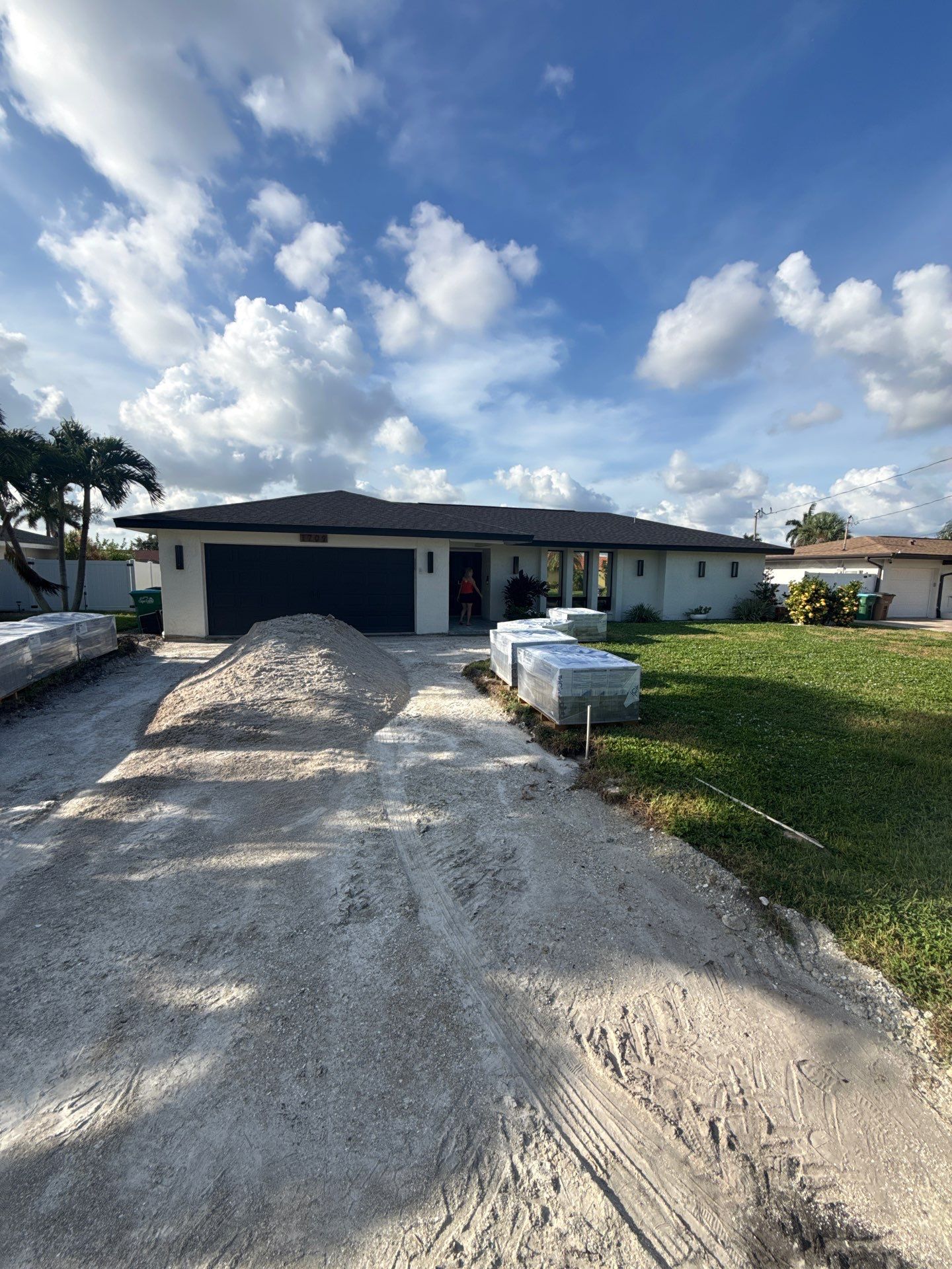 6 Inch Seamless Gutters using Musket Brown Seamless Gutters in Cape Coral FL by Gutter Professors