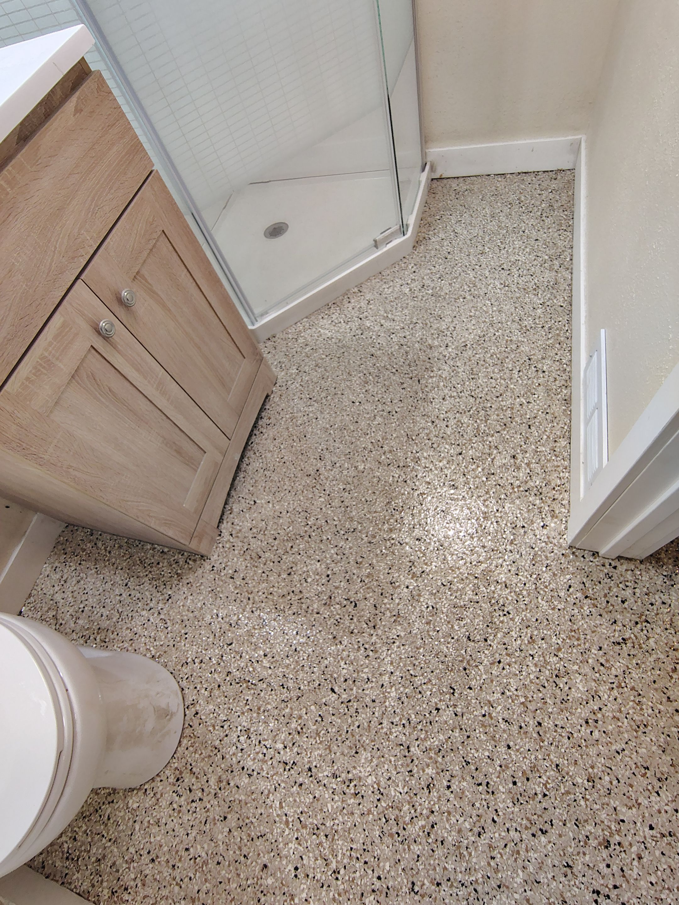 Comprehensive Basement Concrete Floor Coating and Crack Repair in Sioux Falls by Select Painting, Coatings & Garage Cabinets