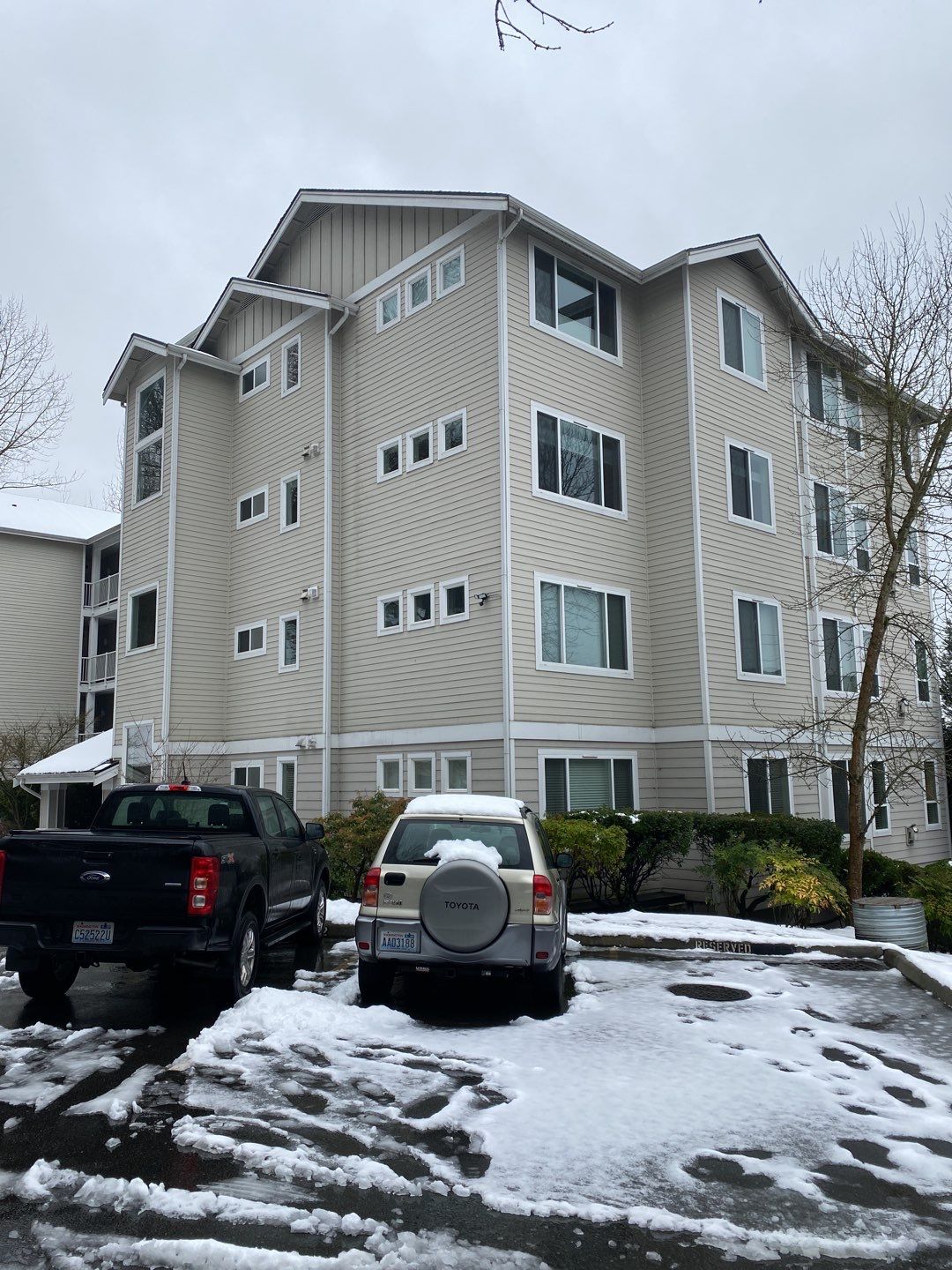 Condo complex on Lake Washington in Newcastle, WA needed a new roof by RoofSmart