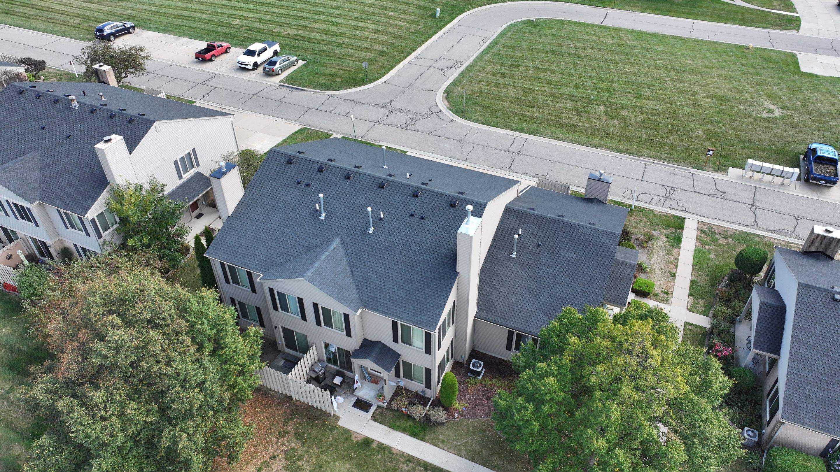 Bloomfield Construction & Restoration featured photo.