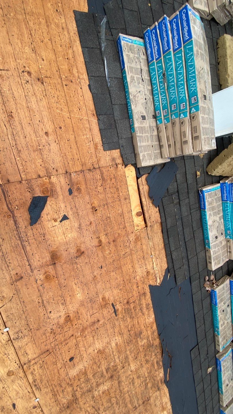Roof Replacement using CertainTeed Landmark by 180 Contractors