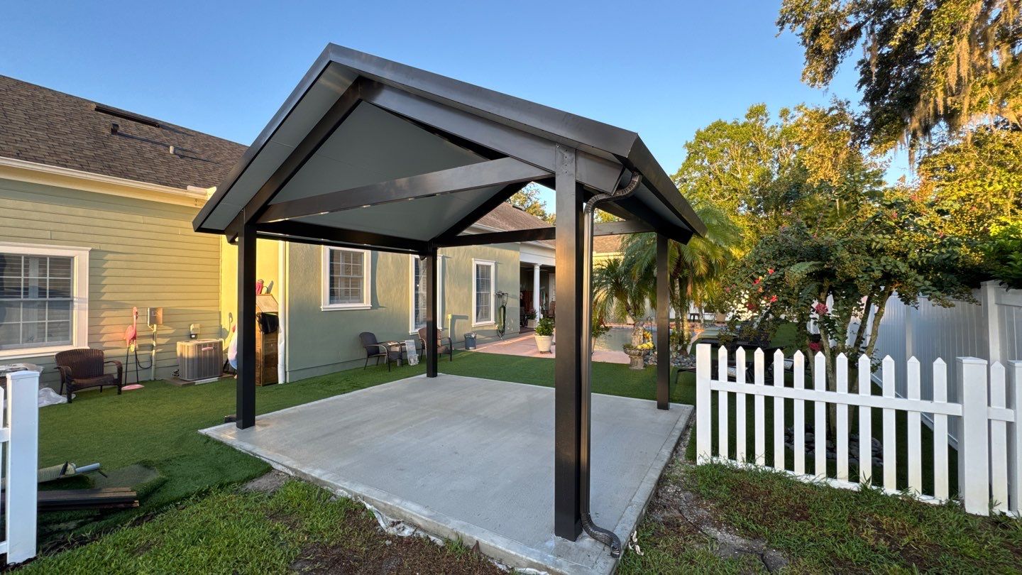Aluminum pavilion by Orlando pergolas
