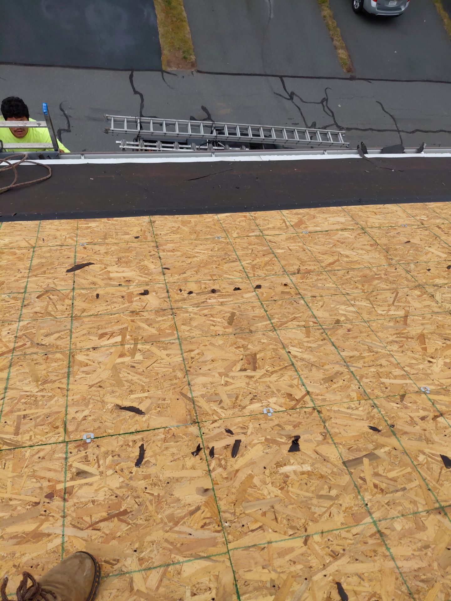 Ashburn: Residential Roof Replacement  with CertainTeed Landmark Pro in Max Def Georgetown Gray by RM Banning, Inc.