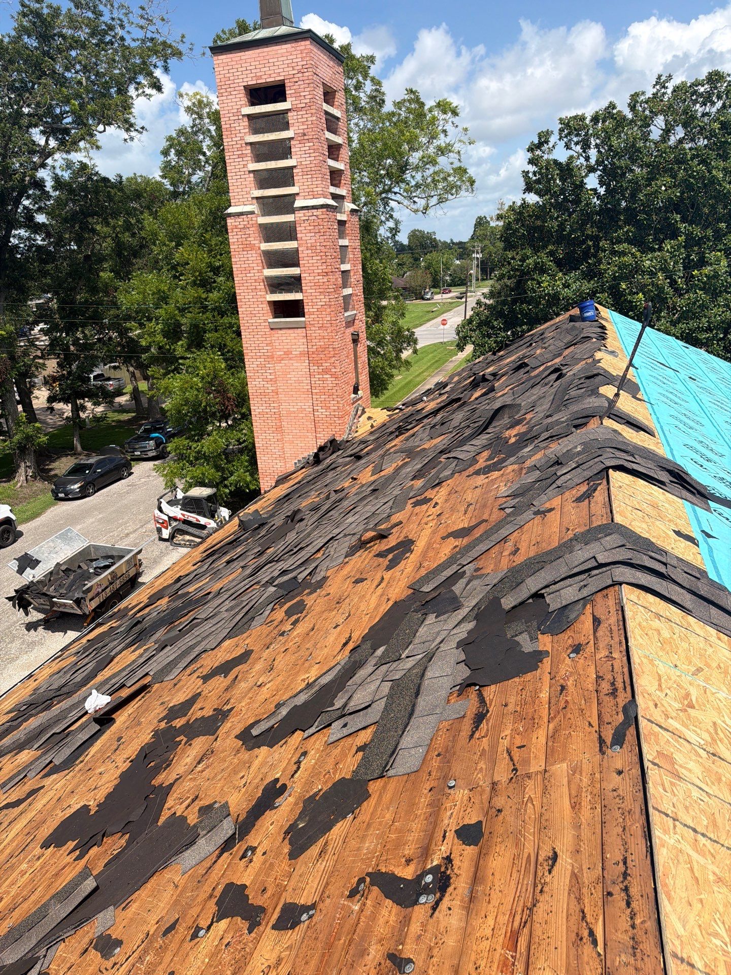 Roof Replacement in Sweeny TX by Roof Repair Company