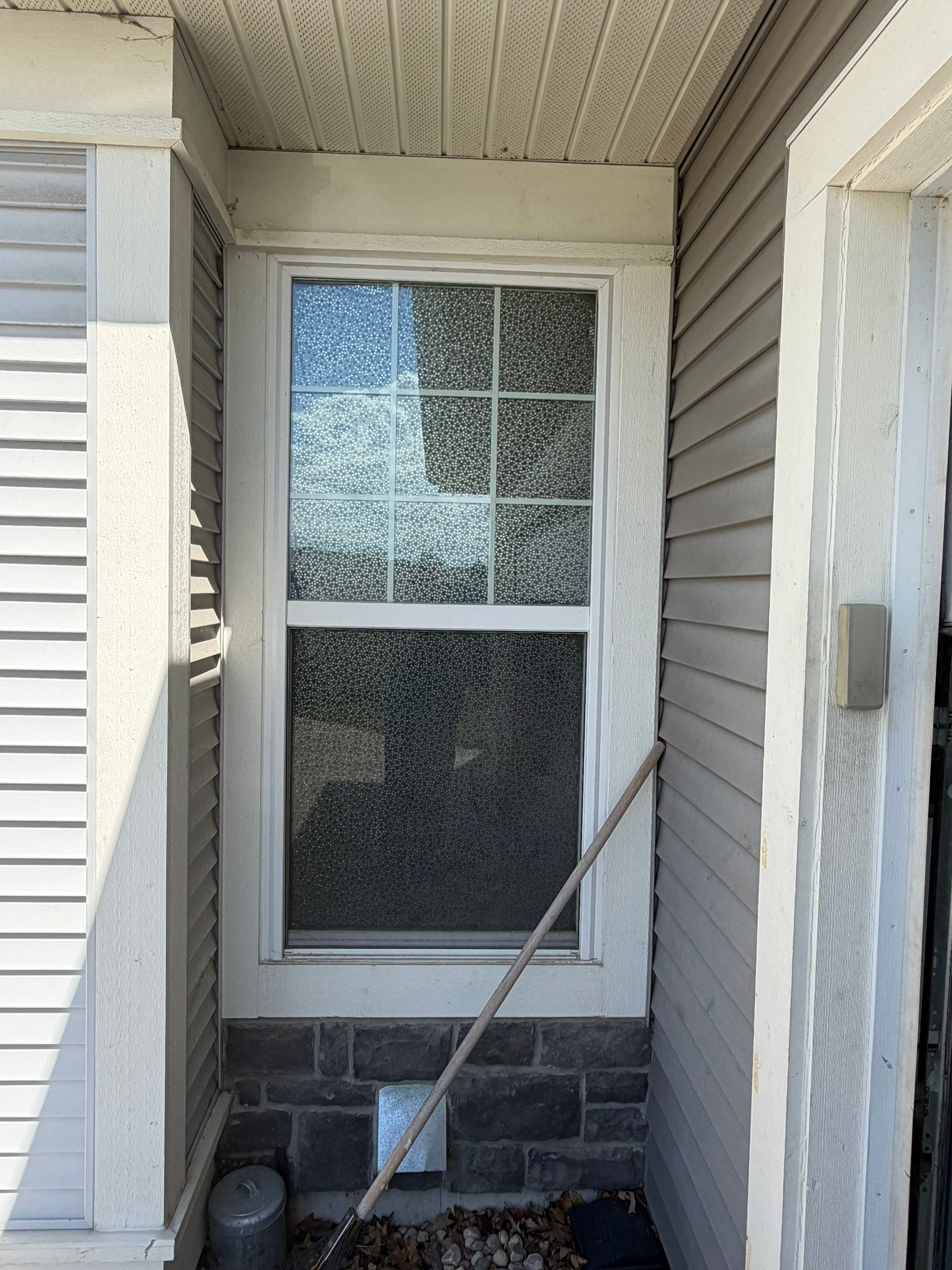 Vinyl Siding Replacement and Multi-Room Interior Renovation in Milwaukee by OCS Contracting Services