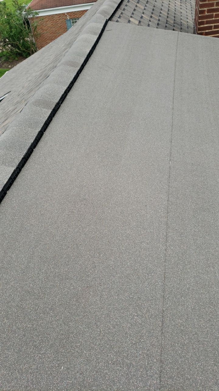 ATLAS PINNACLE COLOR: WEATHERED SHADOW DRIP EDGE: WHITE by Eagle Eye Roofing