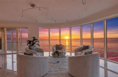 The Regent of Park Shore in Naples