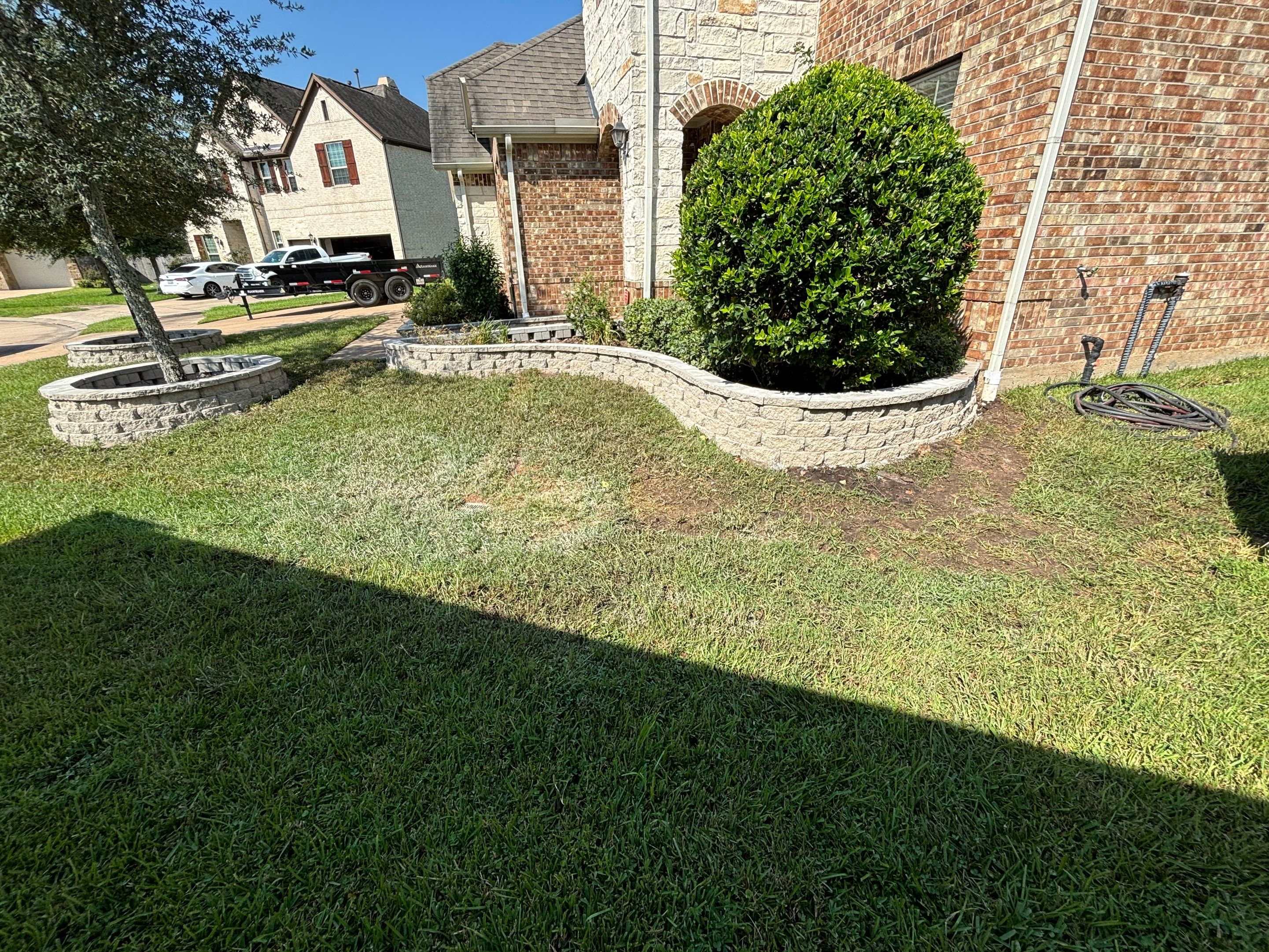 🌿 Mr. Ken’s Front Yard Flower Bed Enhancement by Texas Urban Elements