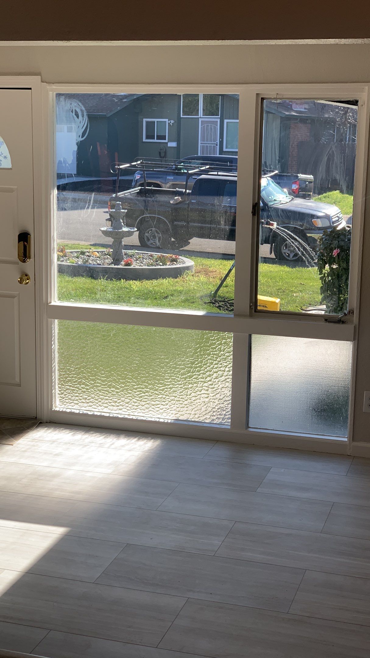 Tess Blengino Listing 2831 Gonzaga by SpotFree Window Cleaning