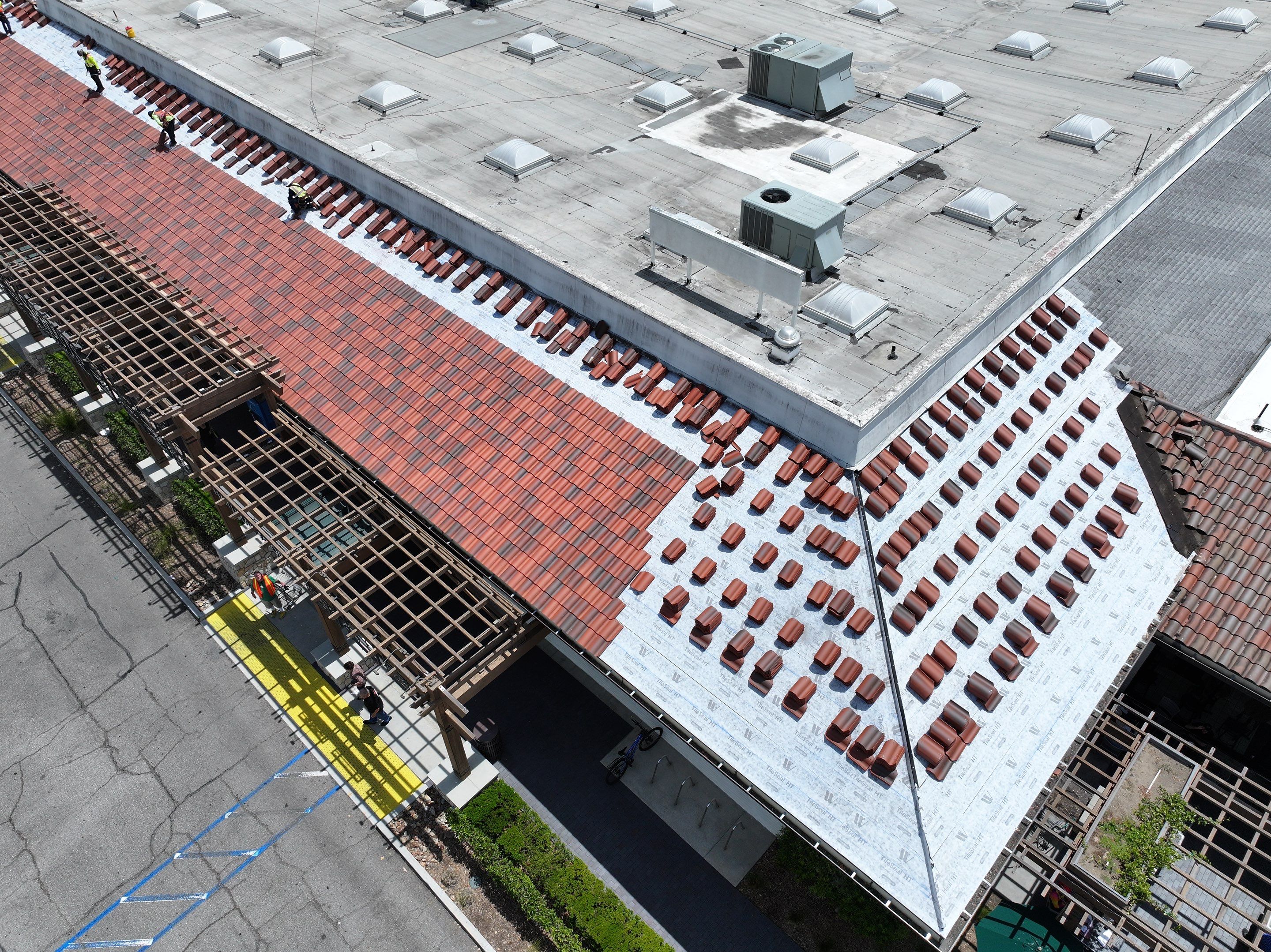 Regency Westlake Shopping Center  by Sanchez Single Ply Roofing
