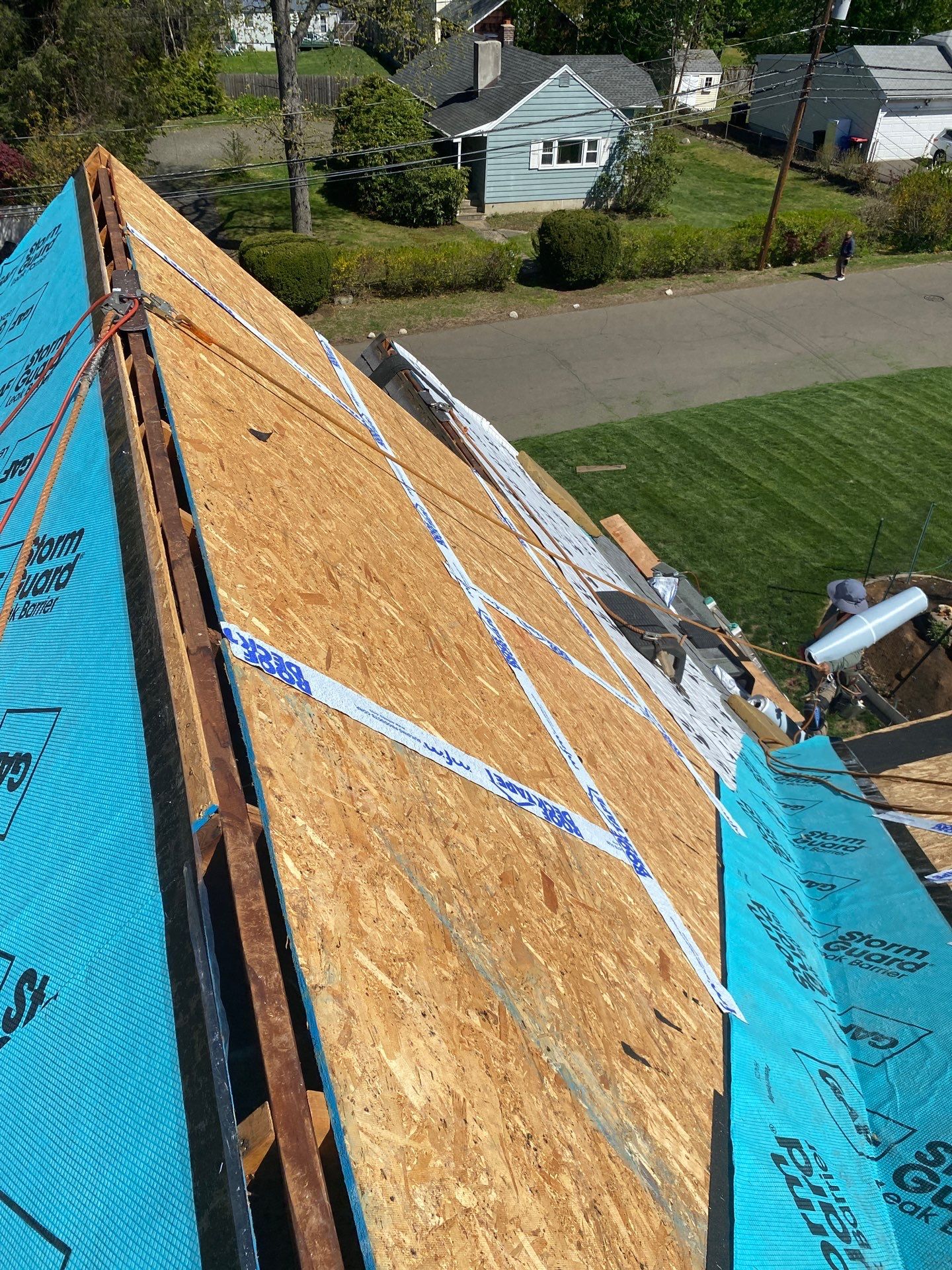 Norwalk DiGiorgi customer gets beautiful new roof! by DiGiorgi Roofing and Siding Inc
