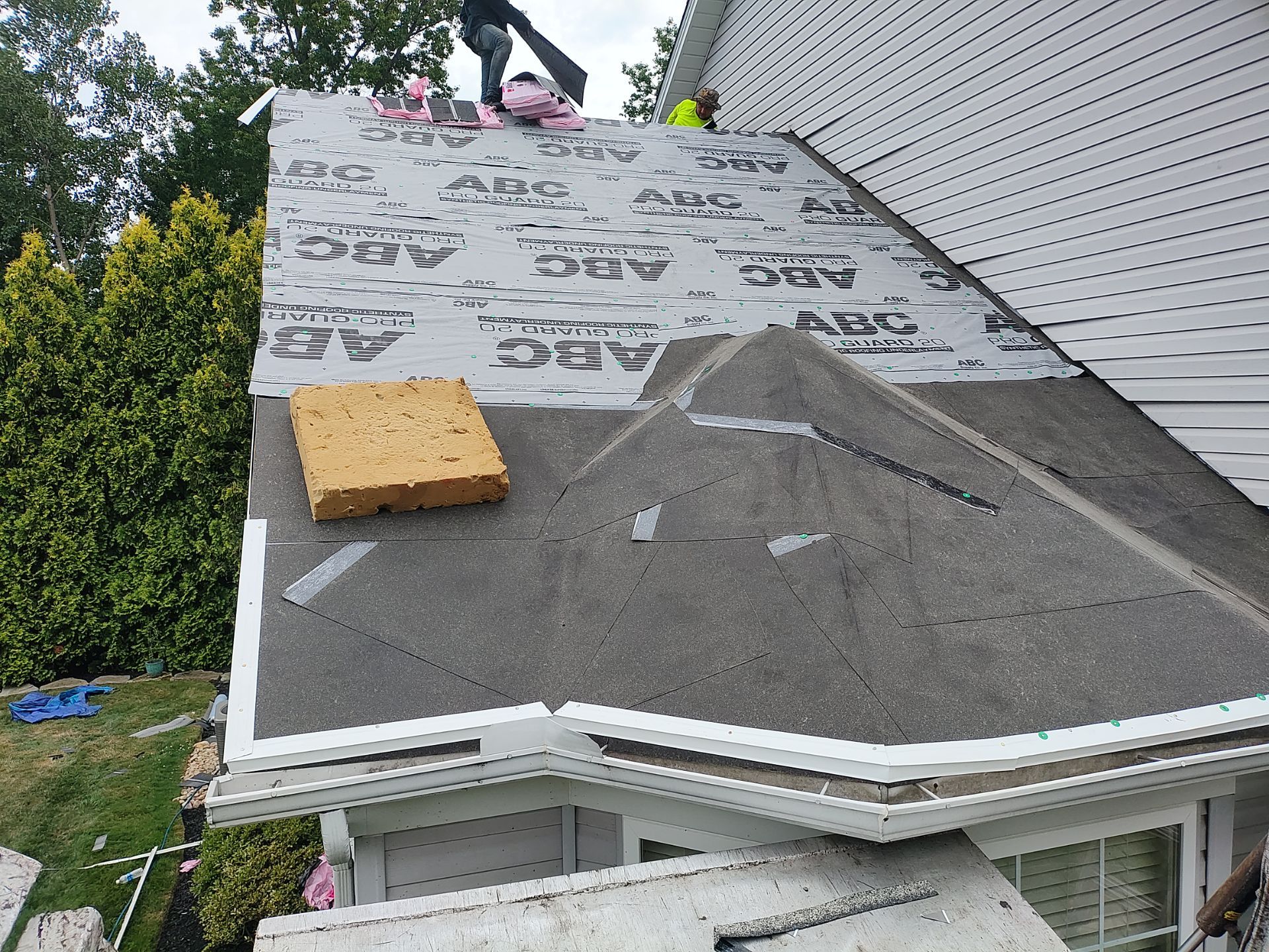 Residential Roof Replacement using Owens Corning Onyx Black by Absolute Roofing and Construction