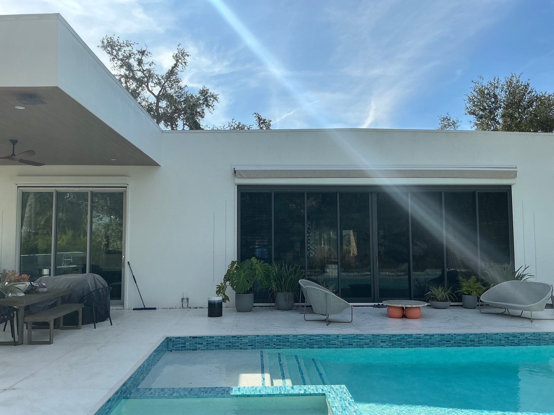 7 inch seamless gutters using smooth box gutters in Sarasota FL by Gutter Professors