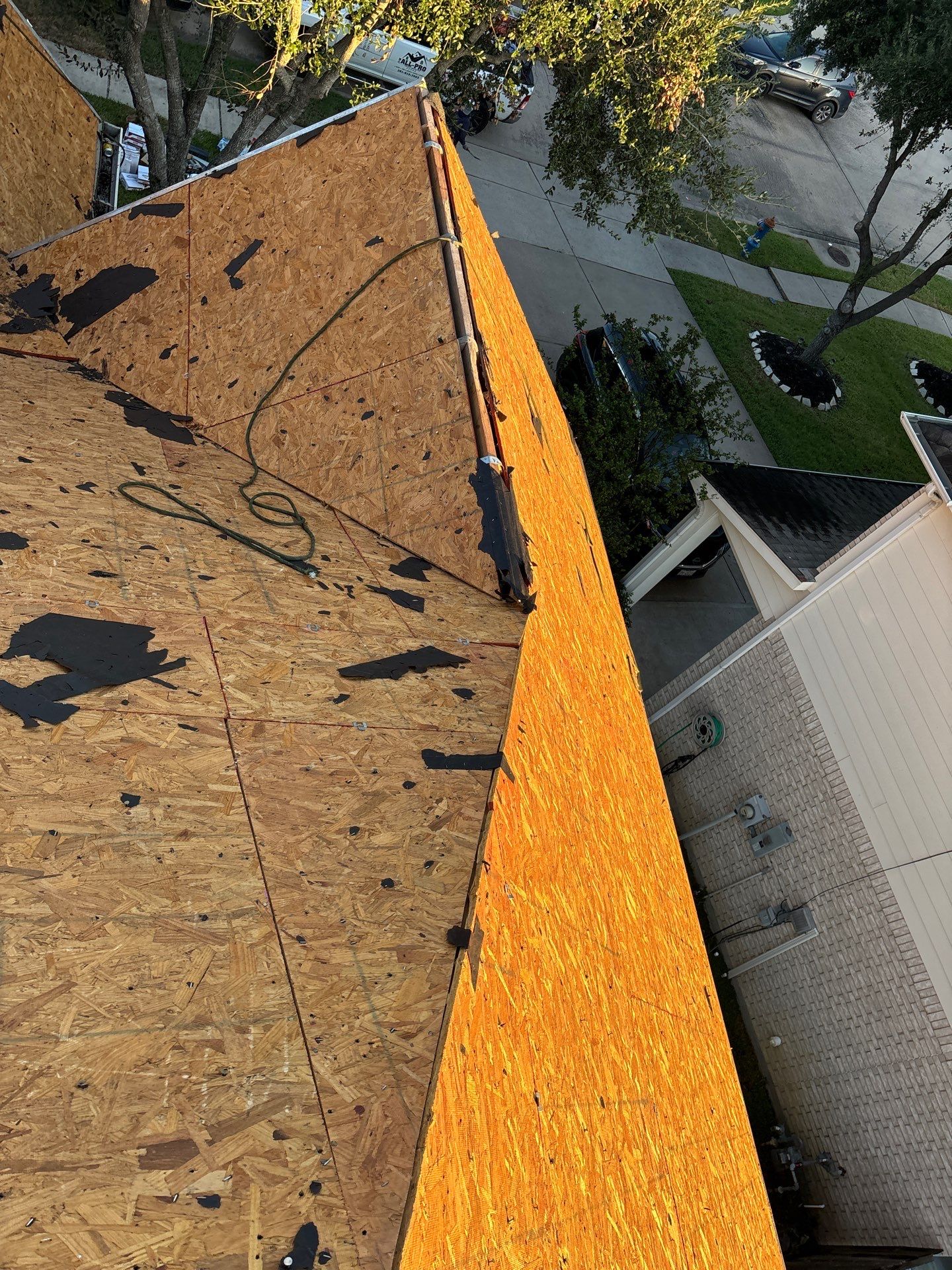 Residential Roofing Installation using Owen's Corning Duration (Lifetime) Shingles by Roof Repair Company
