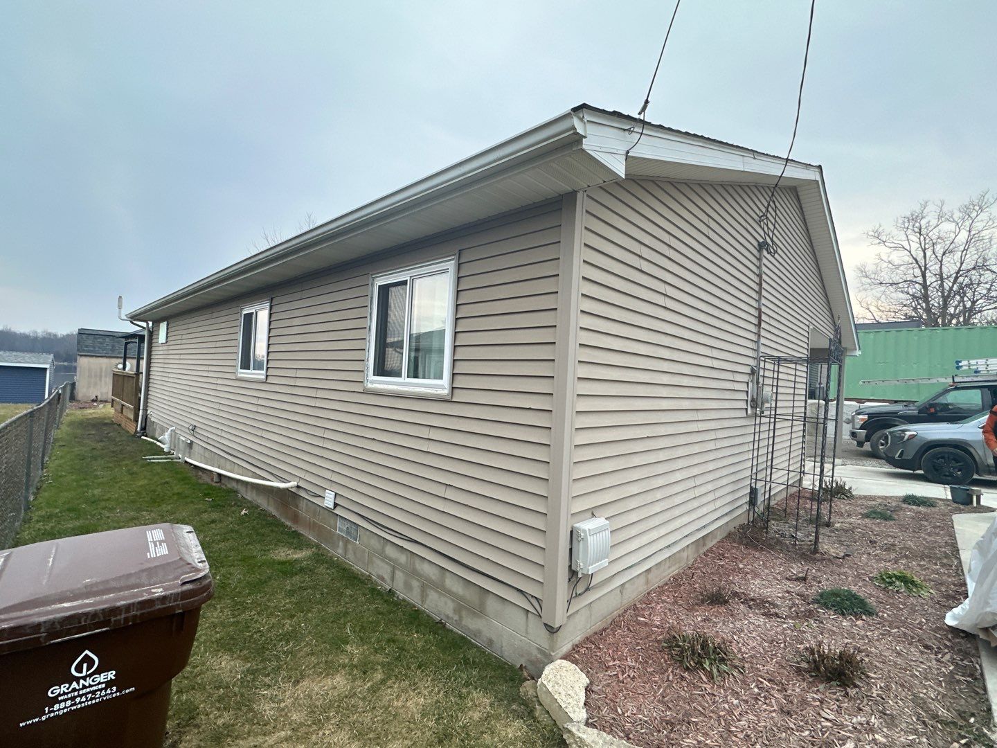 Siding Replacement using Certainteed Restoration Classic D4 by 180 Contractors