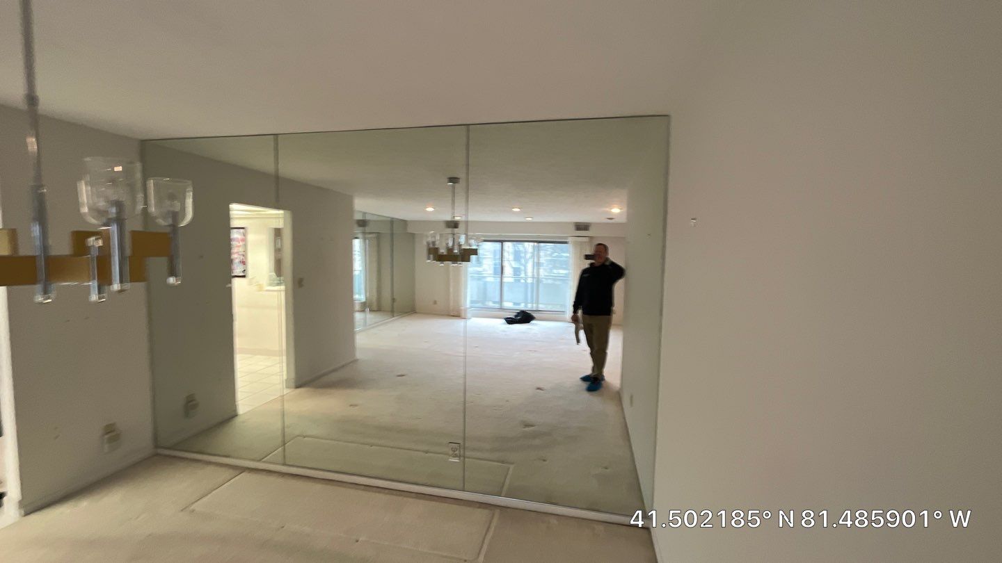 Swirski mirror removal by Best Buy Painting