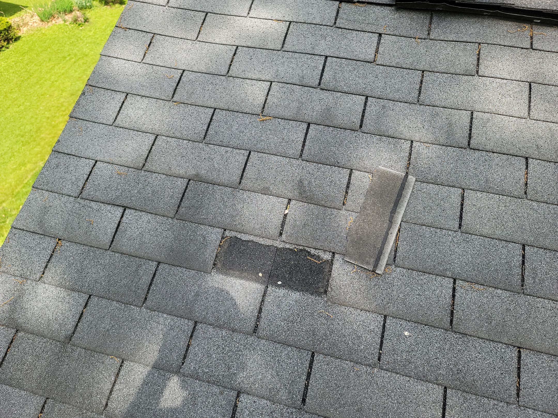 ATLAS PINNACLE COLOR: COASTAL GRANITE by Eagle Eye Roofing