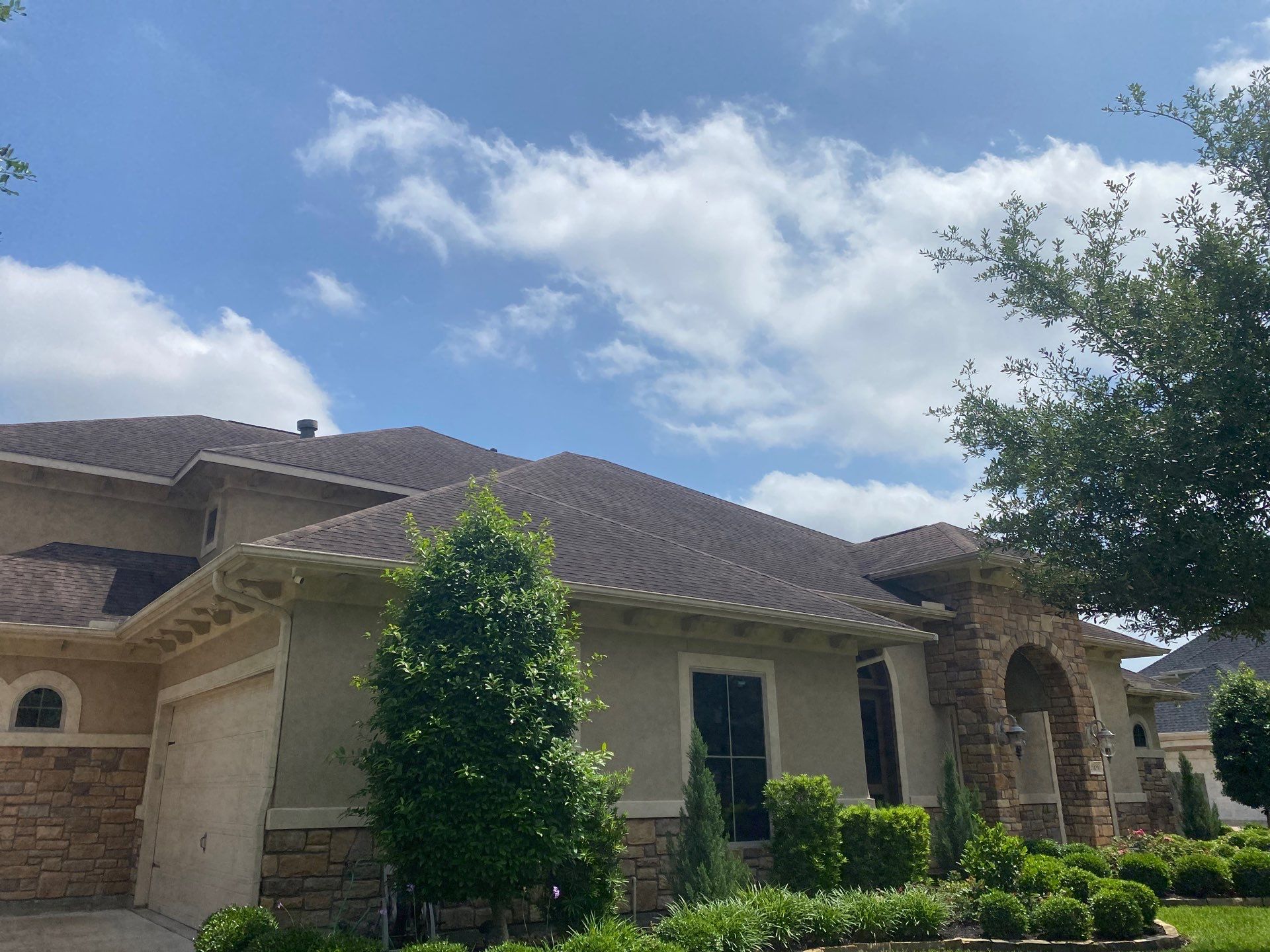 Hail Damage using Owen's Corning Duration (Lifetime) Shingles by Roof Repair Company