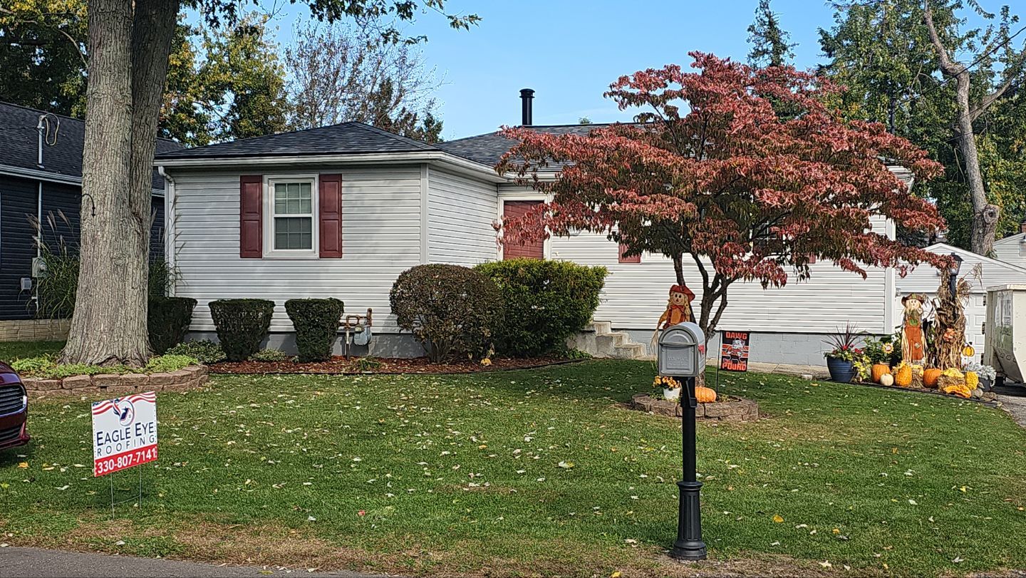 Atlas Pinnacle, Color, Coastal Granite, Drip Edge, Color, Black by Eagle Eye Roofing