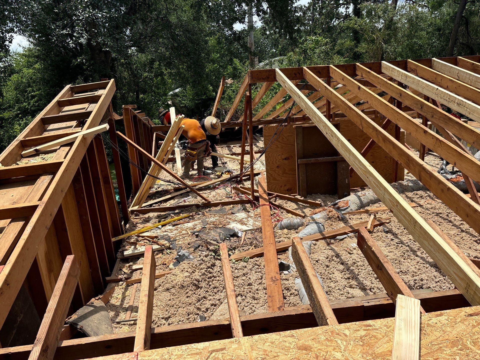 Residential Roofing Installation using Owen's Corning Duration (Lifetime) Shingles by Roof Repair Company