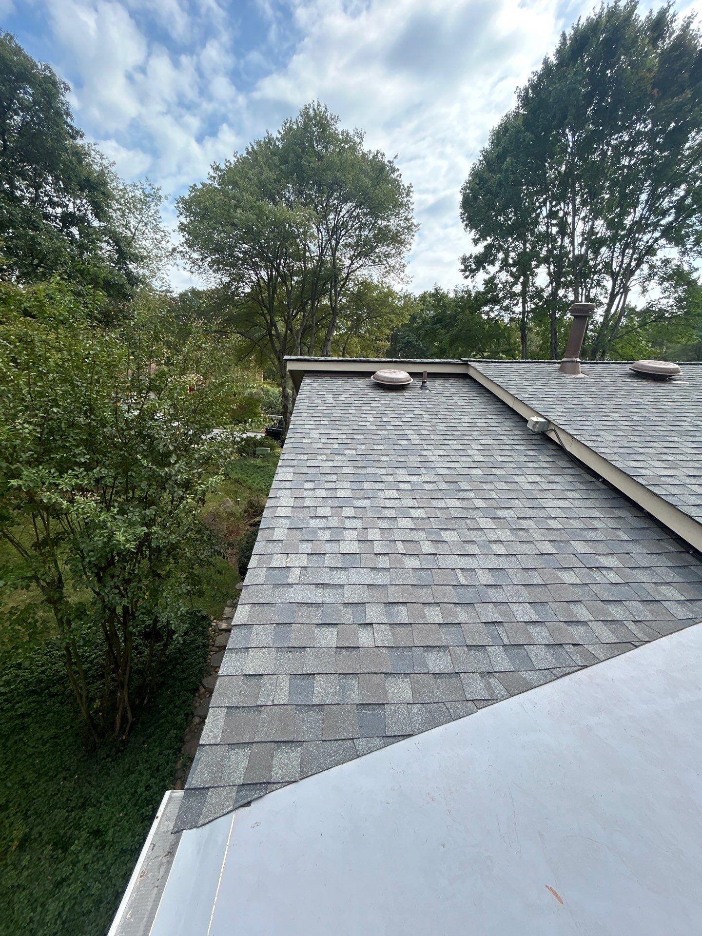 Vienna : Residential Roof Replacement with CertainTeed Landmark Pro in Max Def Georgetown Gray  by RM Banning, Inc.