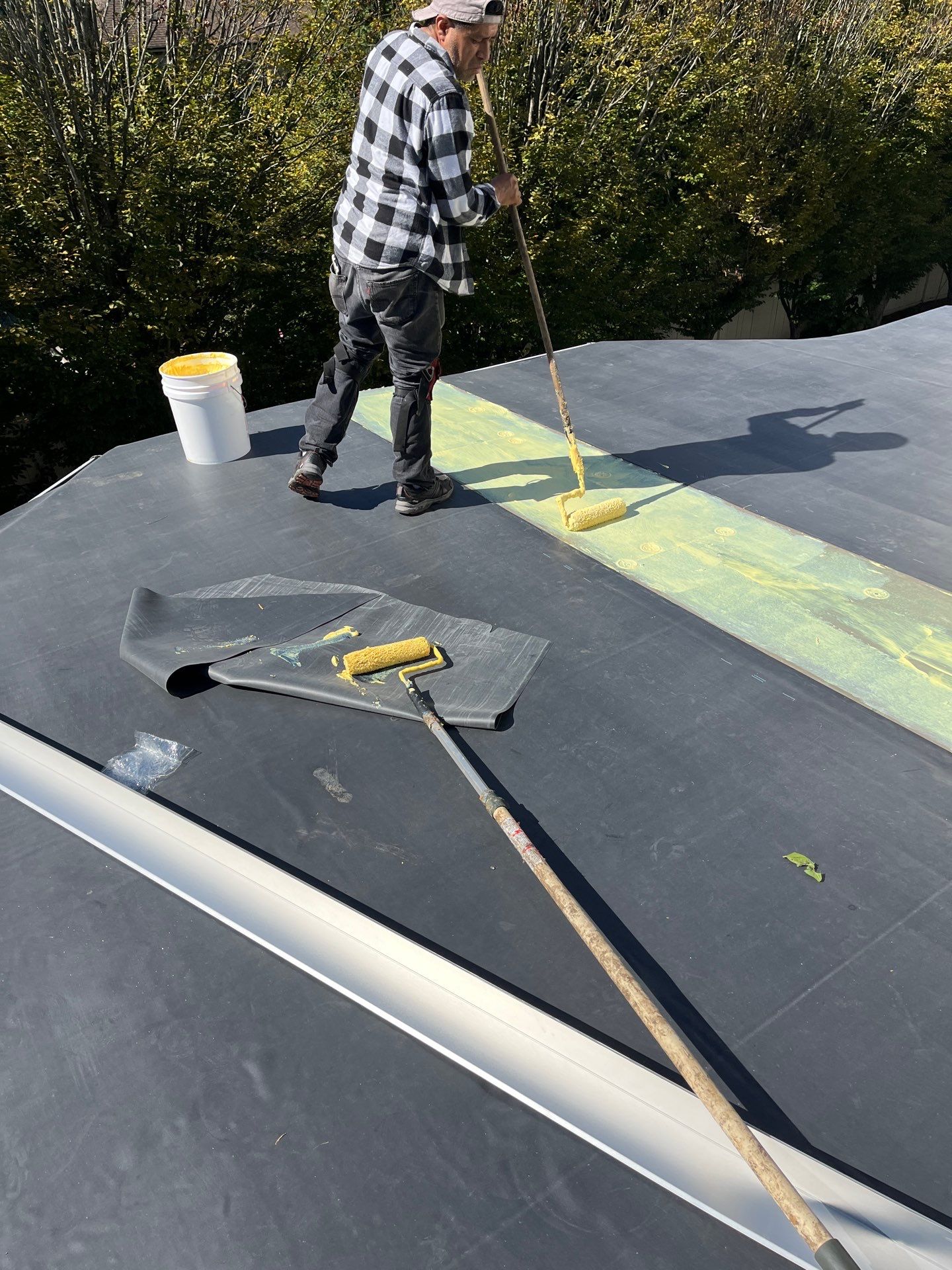 McLean - Residential Flat Roof Replacement with Carlisle Syntec EPDM by RM Banning, Inc.