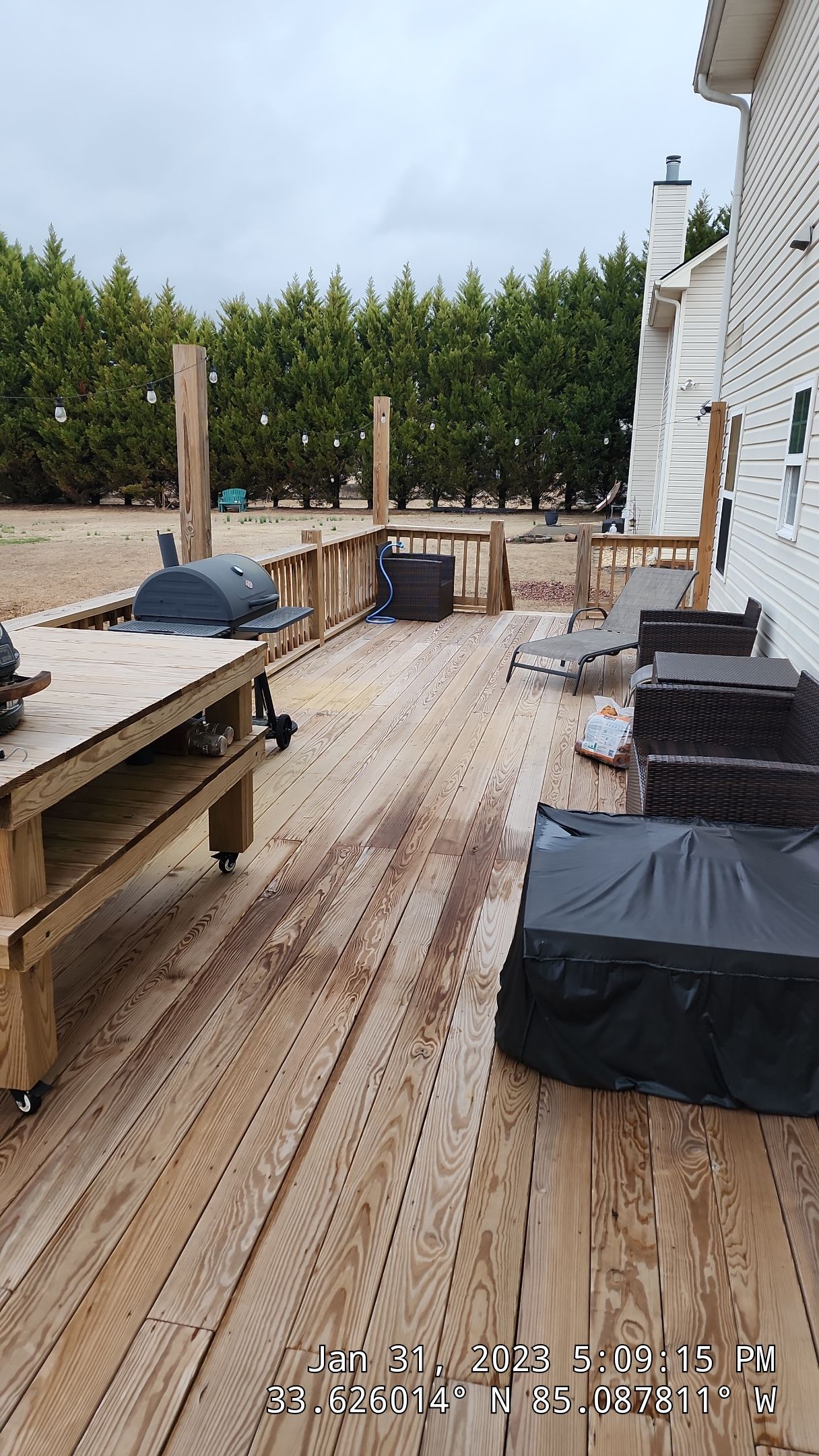 Deck Stained using Wood Defender Sierra Semi-Transparent by Titans of Timber Fence & Stain