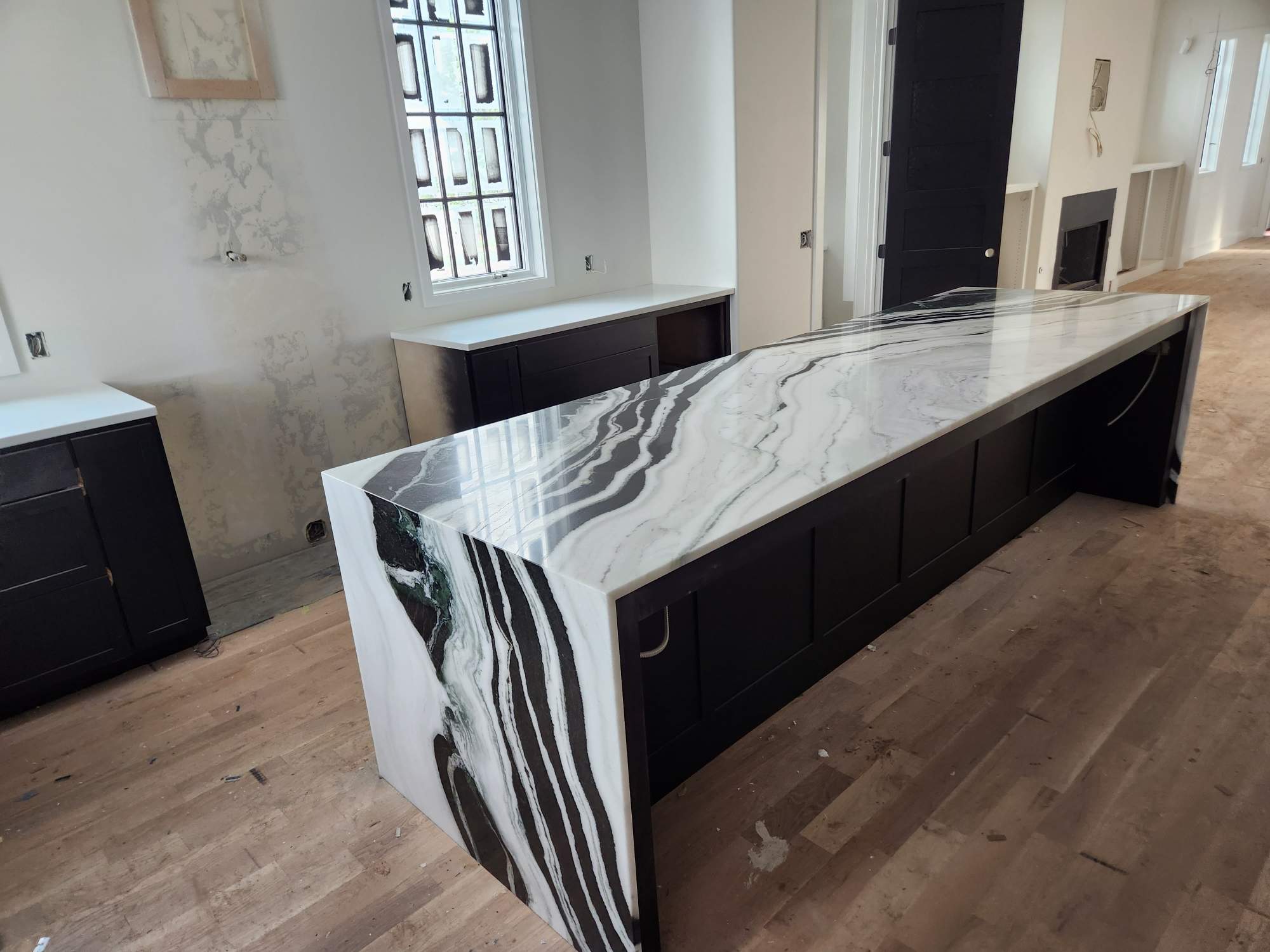 Modern Residential Kitchen and Bath in Oklahoma City by TNT Countertops