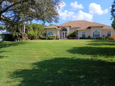 🌴✨ “Crane Creek Snip, Tip & Tune-Up” ✨🌴