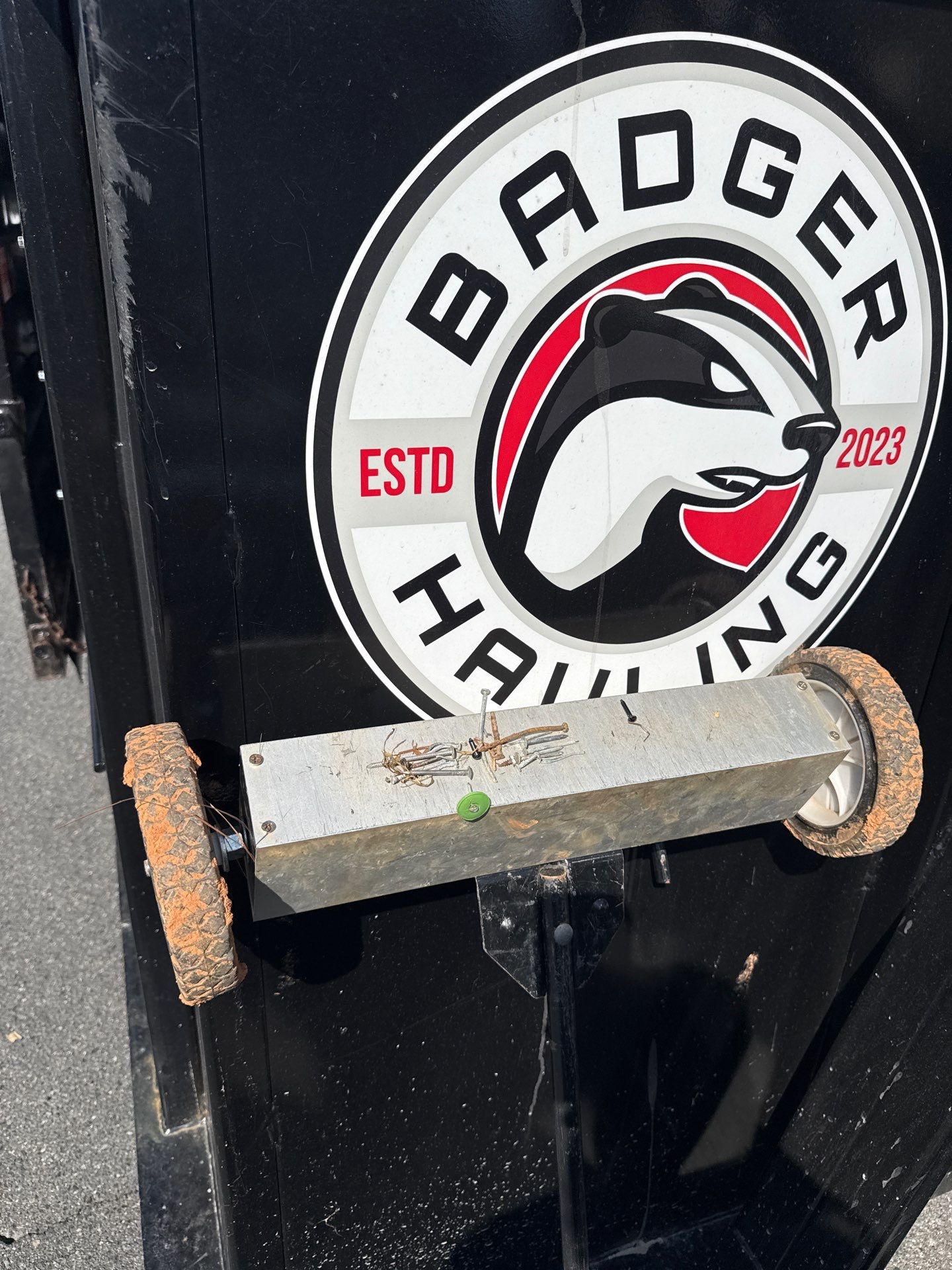 KB Home Improvement by Badger Hauling