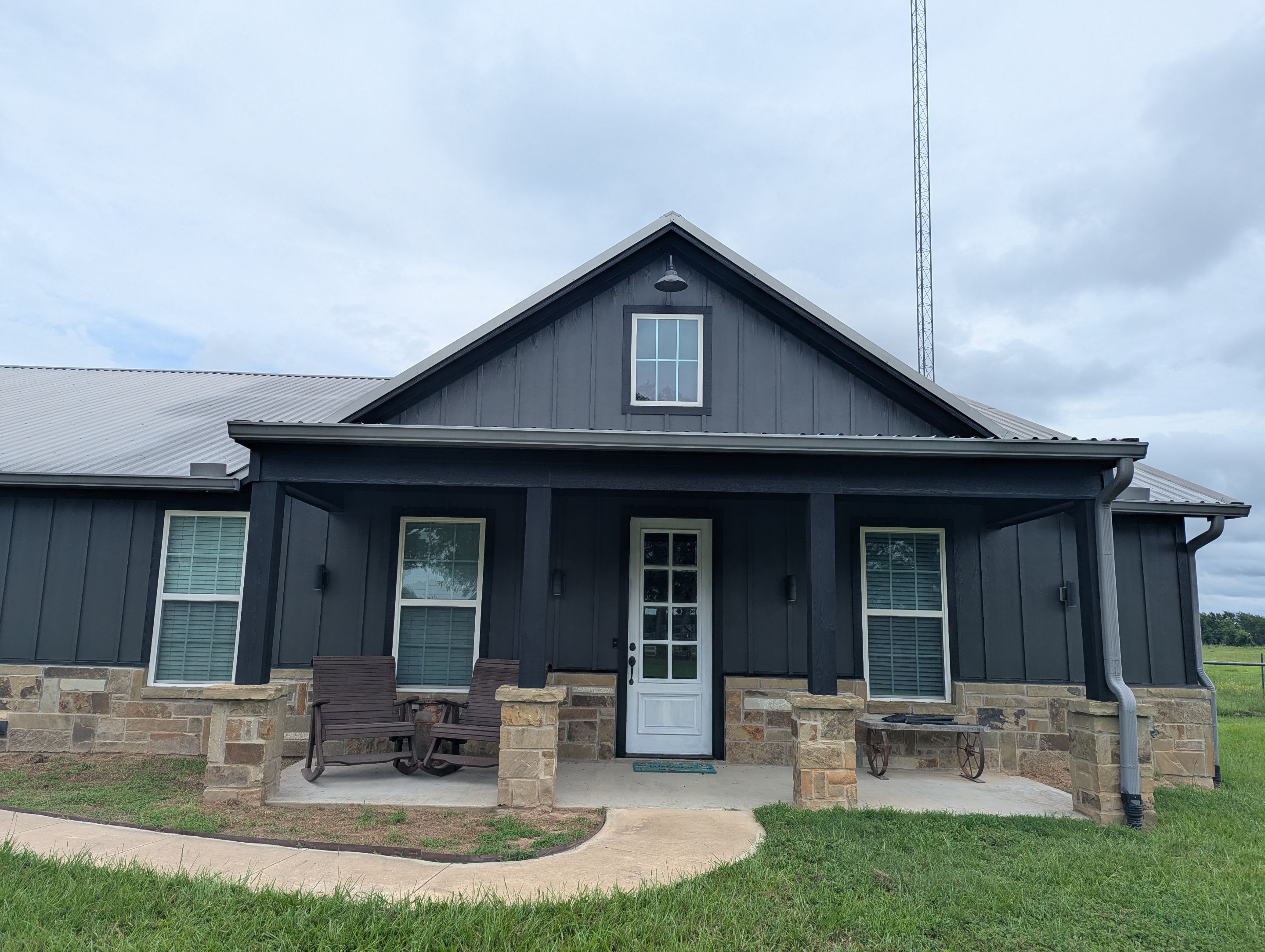 A Complete Exterior Repaint in Edgewood, TX by Quality Coats Painting