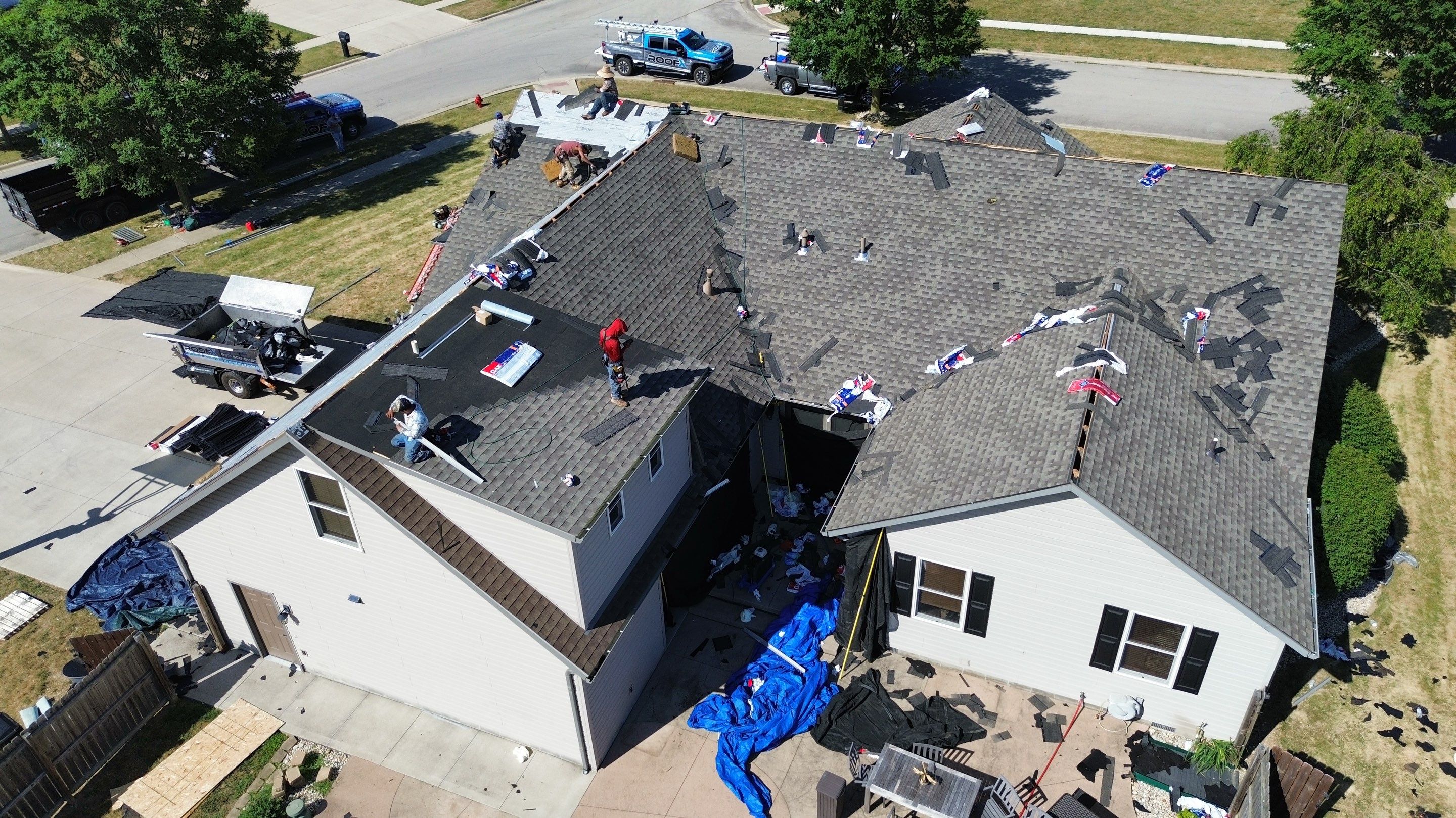 Residential Roofing Installation using Timberline HDZ Shingles - Weathered Wood by RoofX 