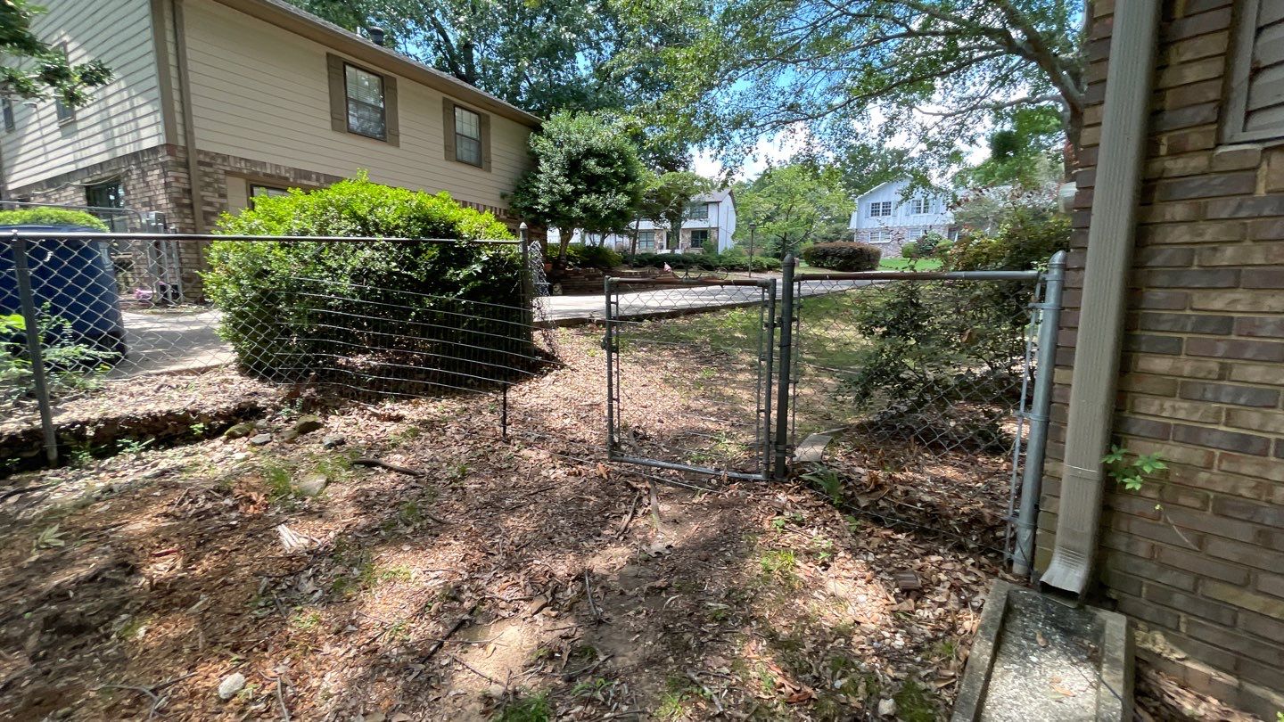 Camaro Lane - Privacy Fence by Pillar and Pine