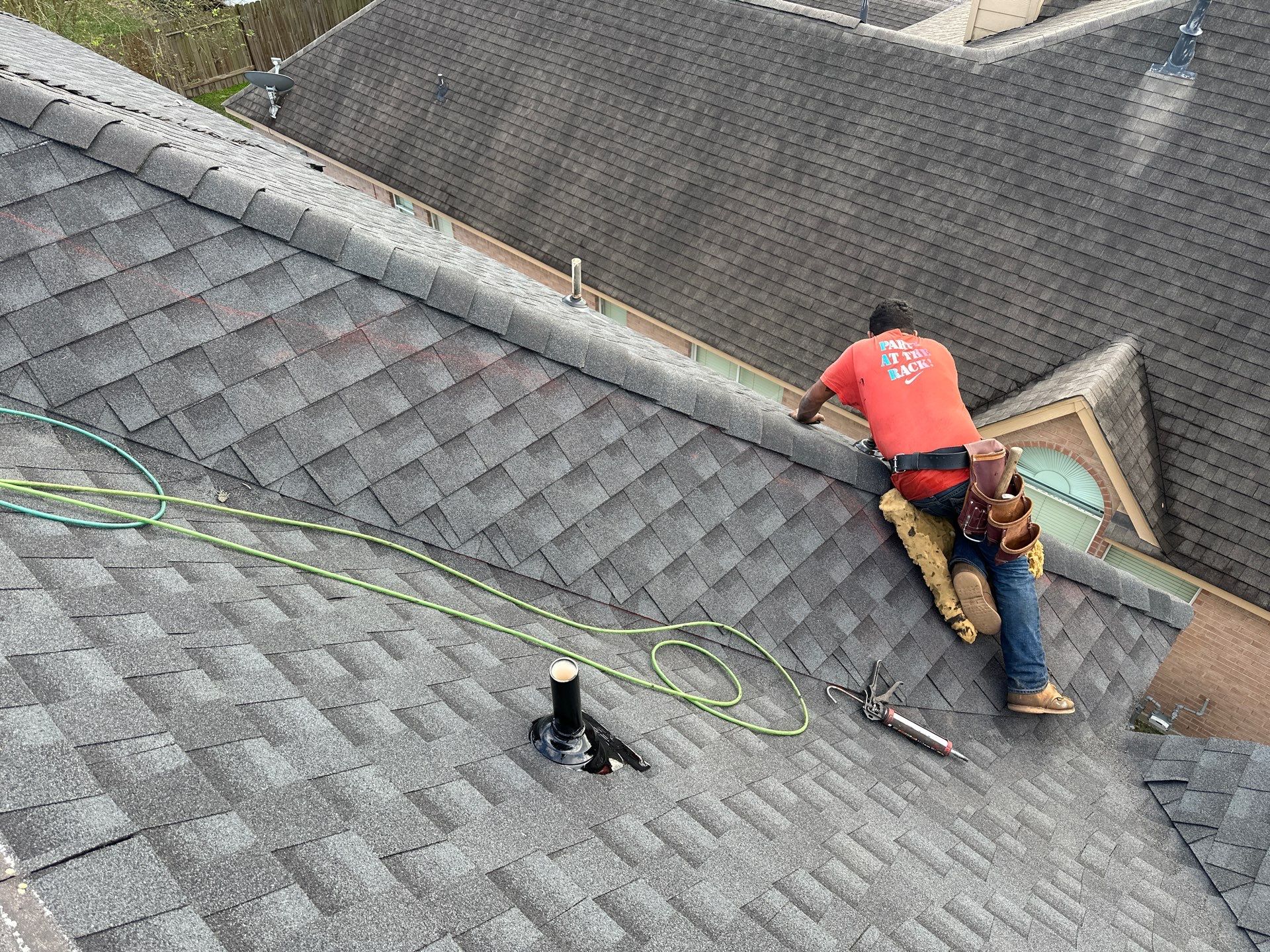 GAF HDZ CHARCOAL W/ PREMIUM RIDGE Z by Motion Roofing