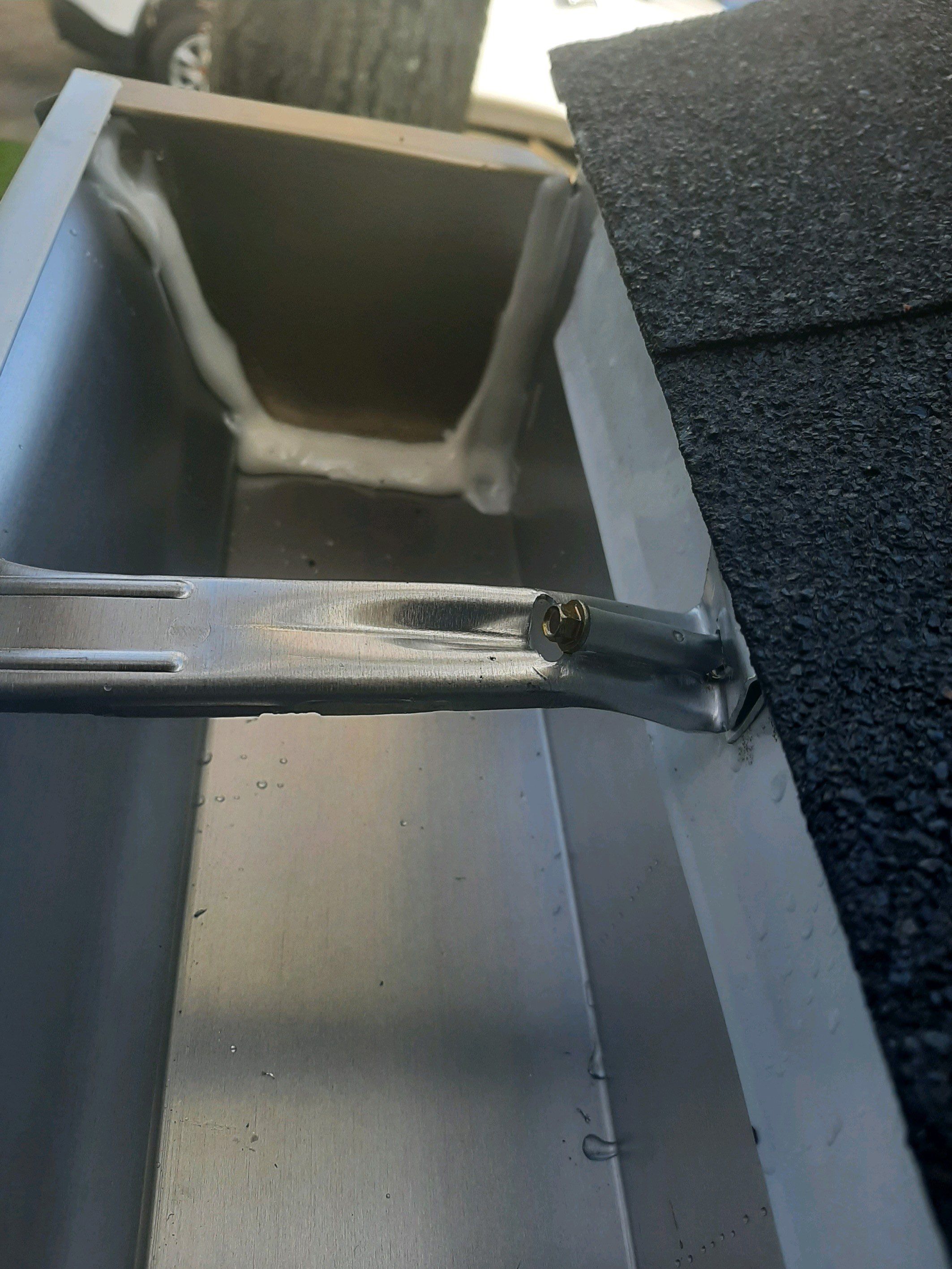 Gutter Installation using K-Style Seamless Gutters by Gutter Professors