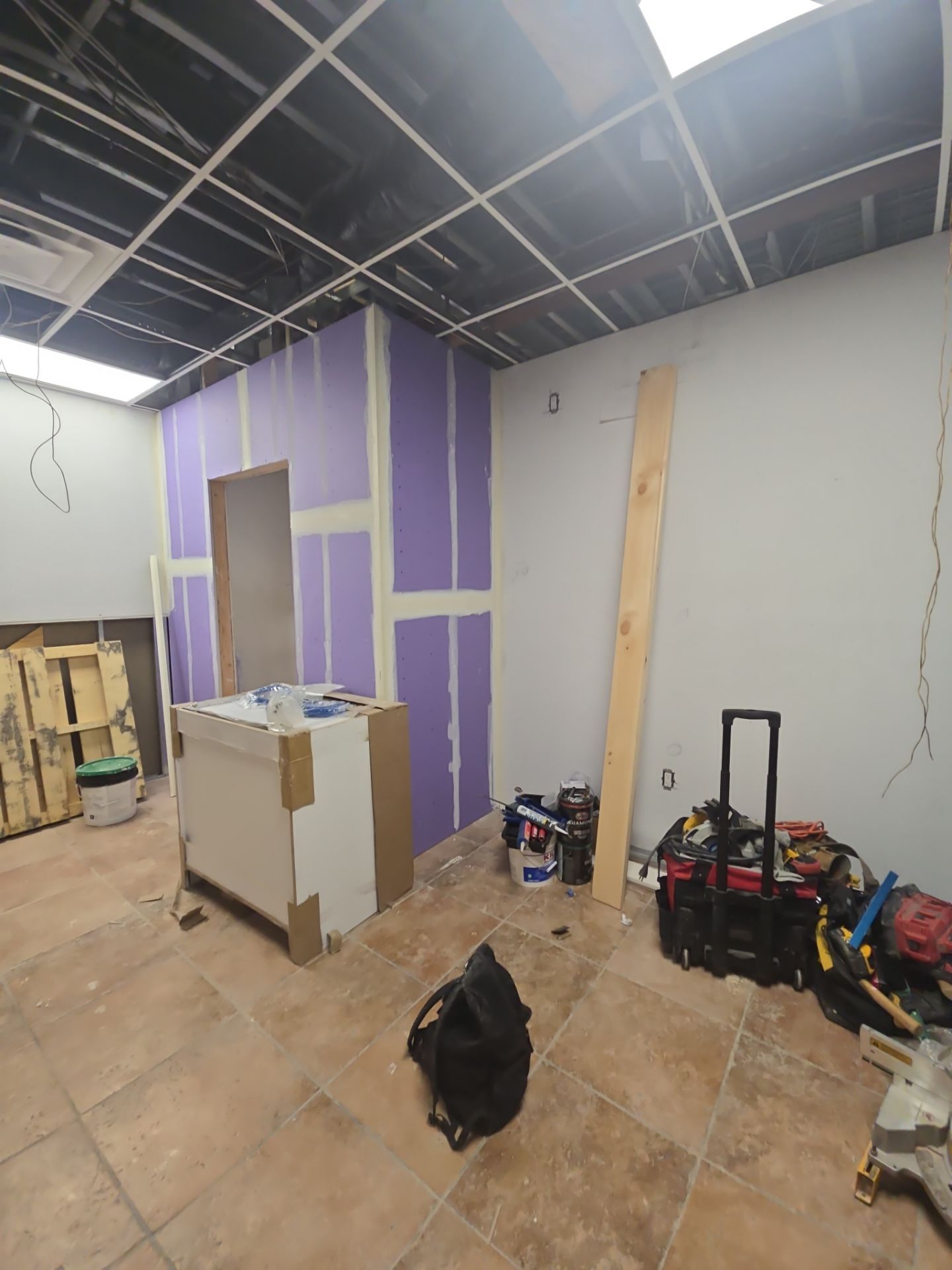 Sobol Whitestone Store Fit-out by Omada Construction Corp