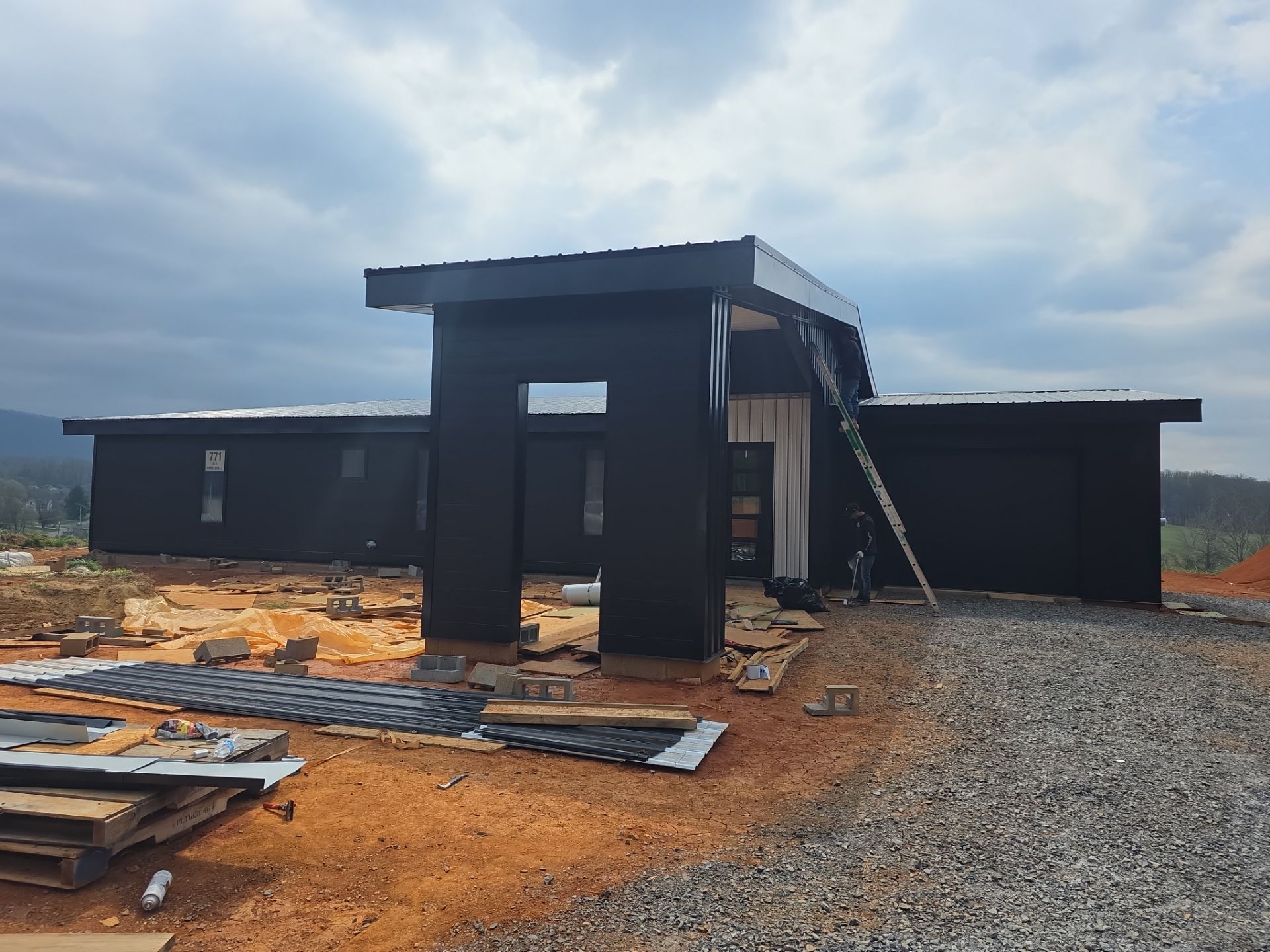 Titus Sr. Residence by Omnia Roofing