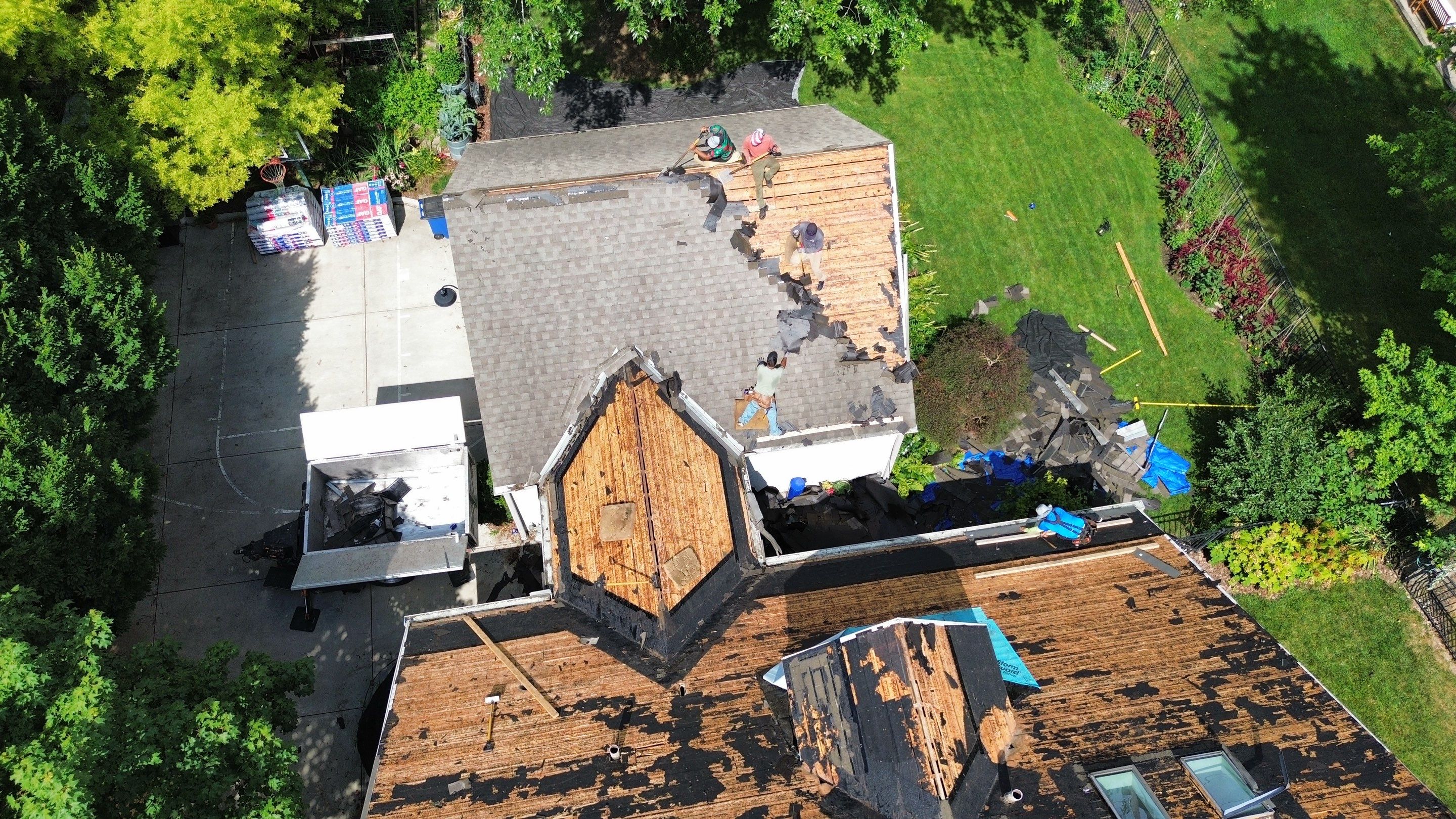 Residential Roofing Installation using Timberline HDZ Shingles - Weathered Wood by RoofX 