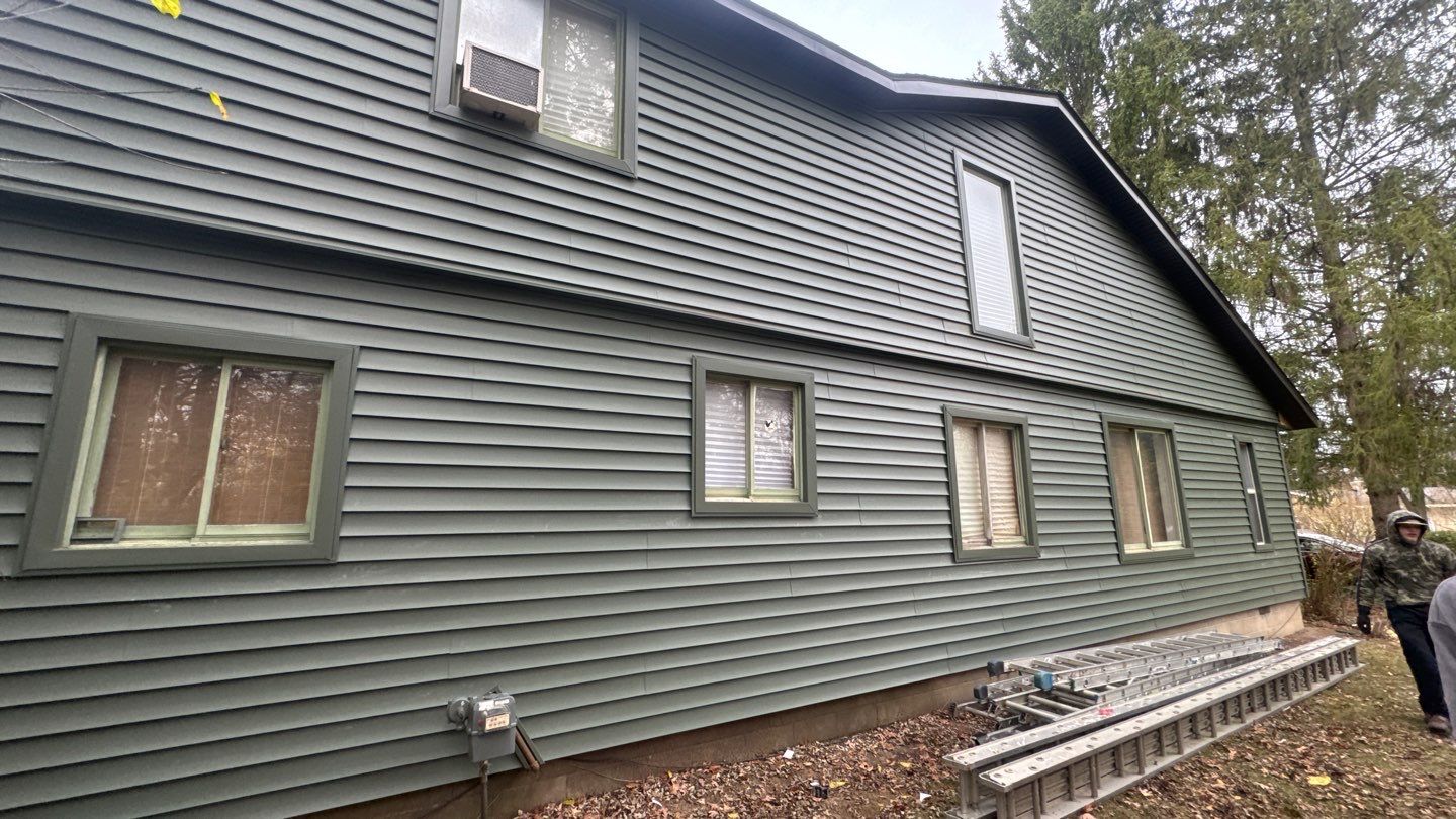 Siding Replacement using Certainteed Monogram D5 by 180 Contractors