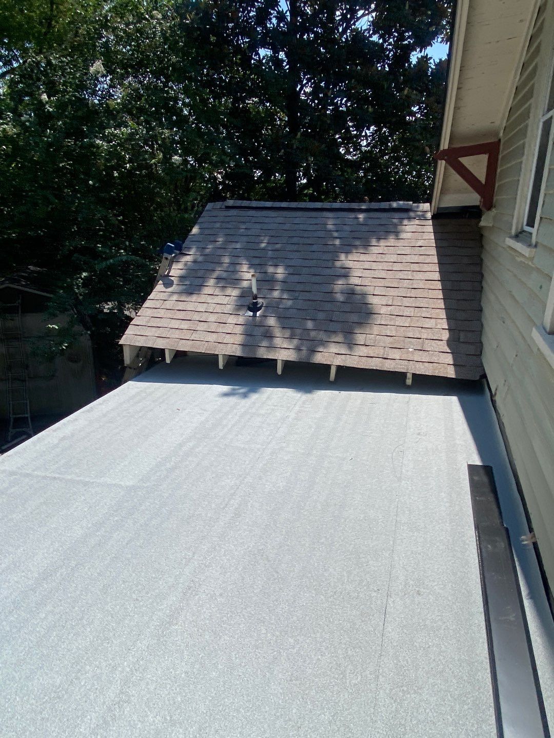 Project in Smithfield - Certainteed Landmark Mojave Tan by Pro Performance Roofing