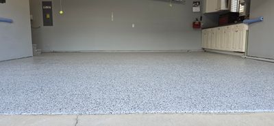 Garage using Houndstooth