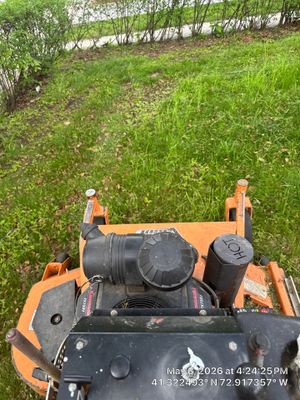 Professional Lawn Mowing and Property Maintenance in New Haven