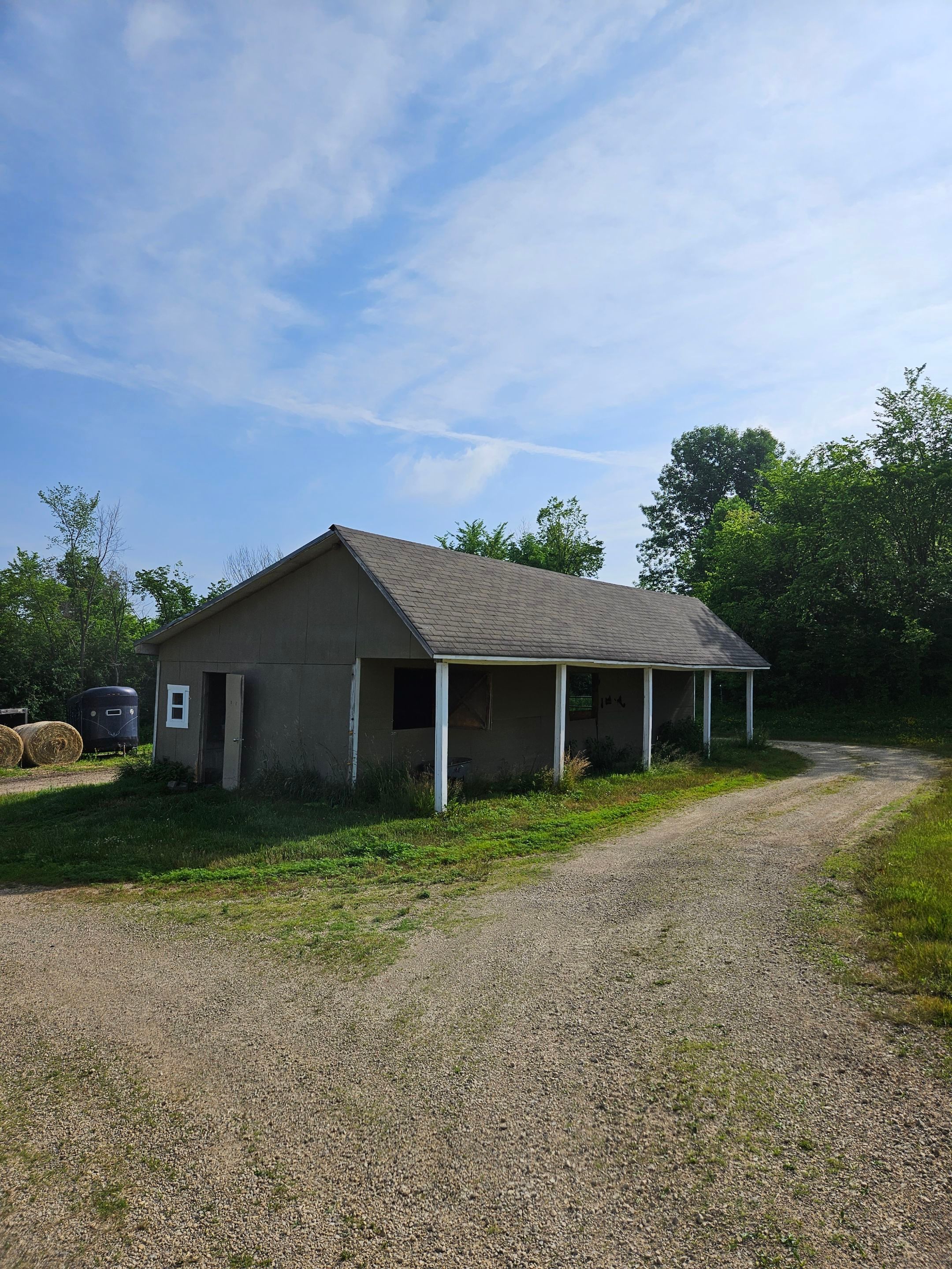 Residential Siding & Roof Replacement by Reasonable Contracting LLC
